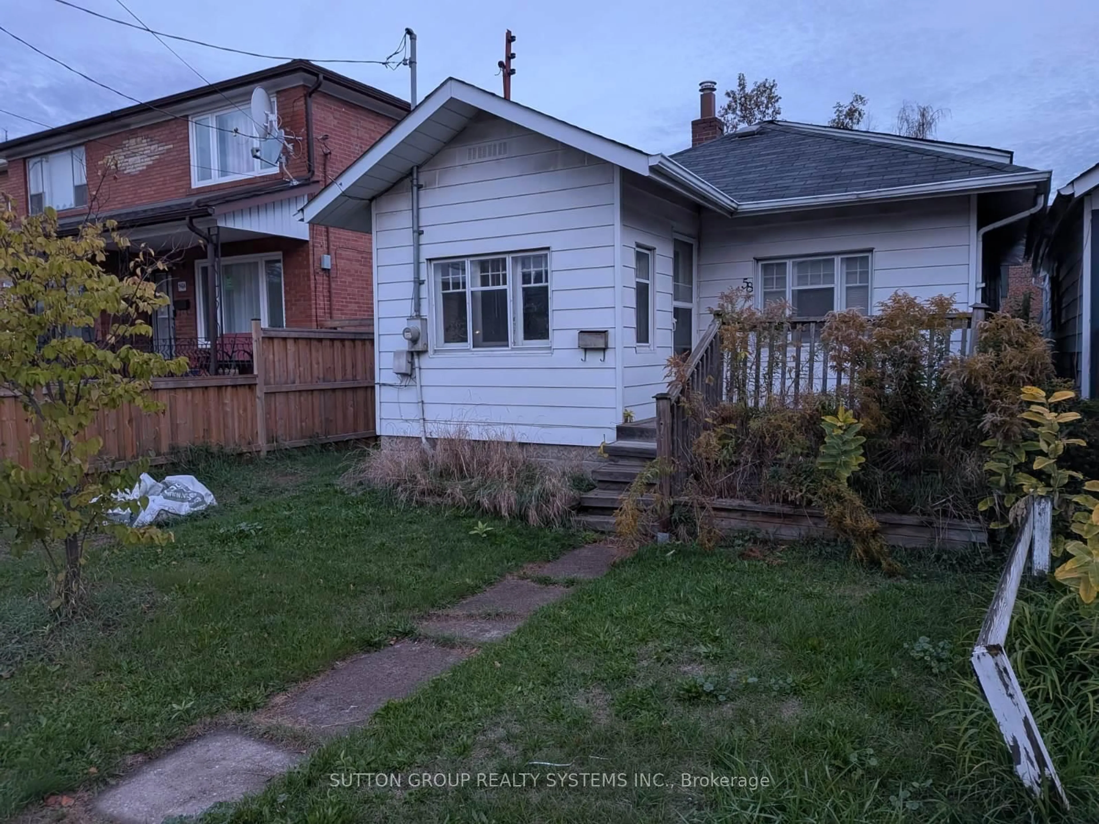 Unknown for 58 Newport Ave, Toronto Ontario M1L 1J1