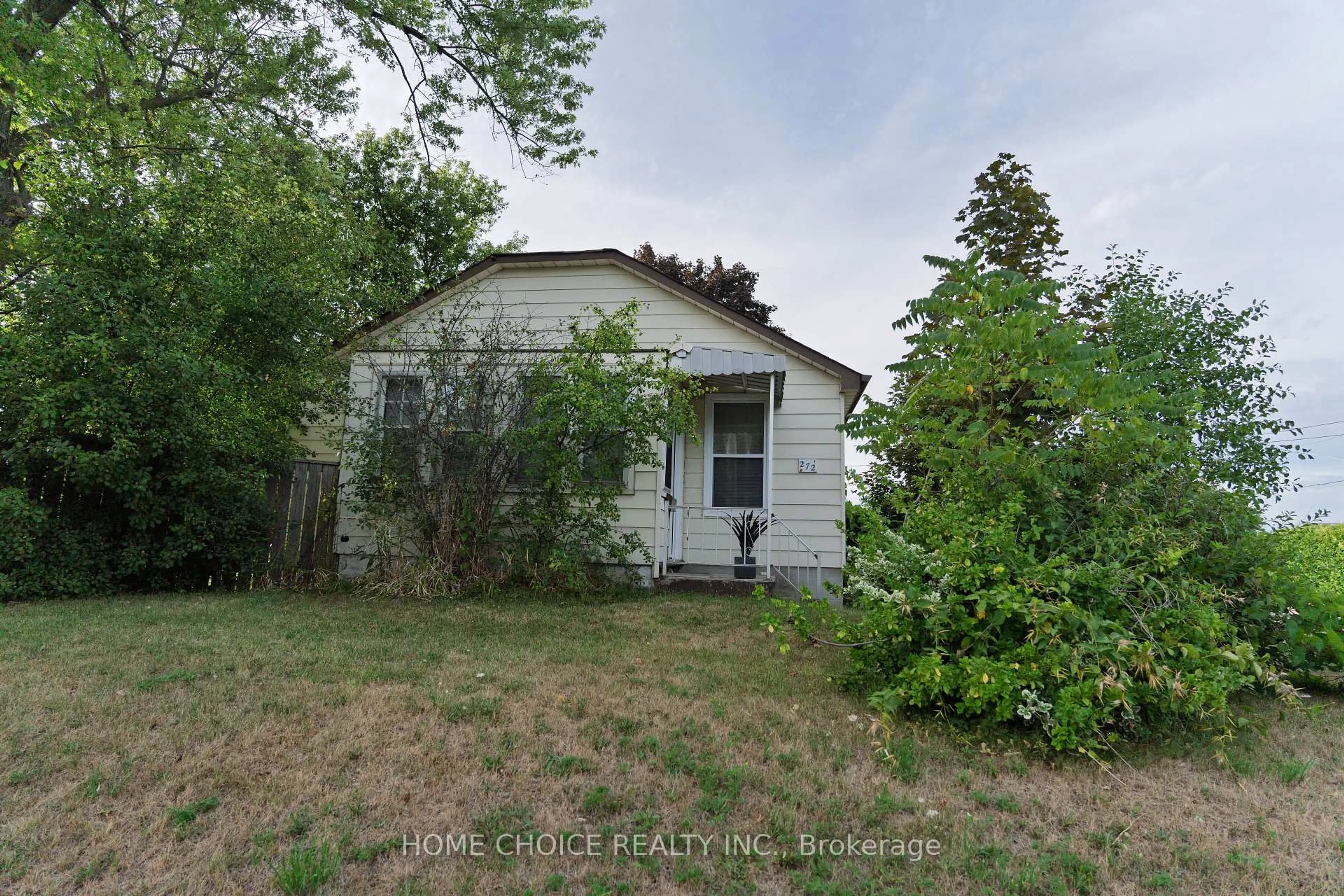 Shed for 272 Taunton Rd, Oshawa Ontario L1G 3T5