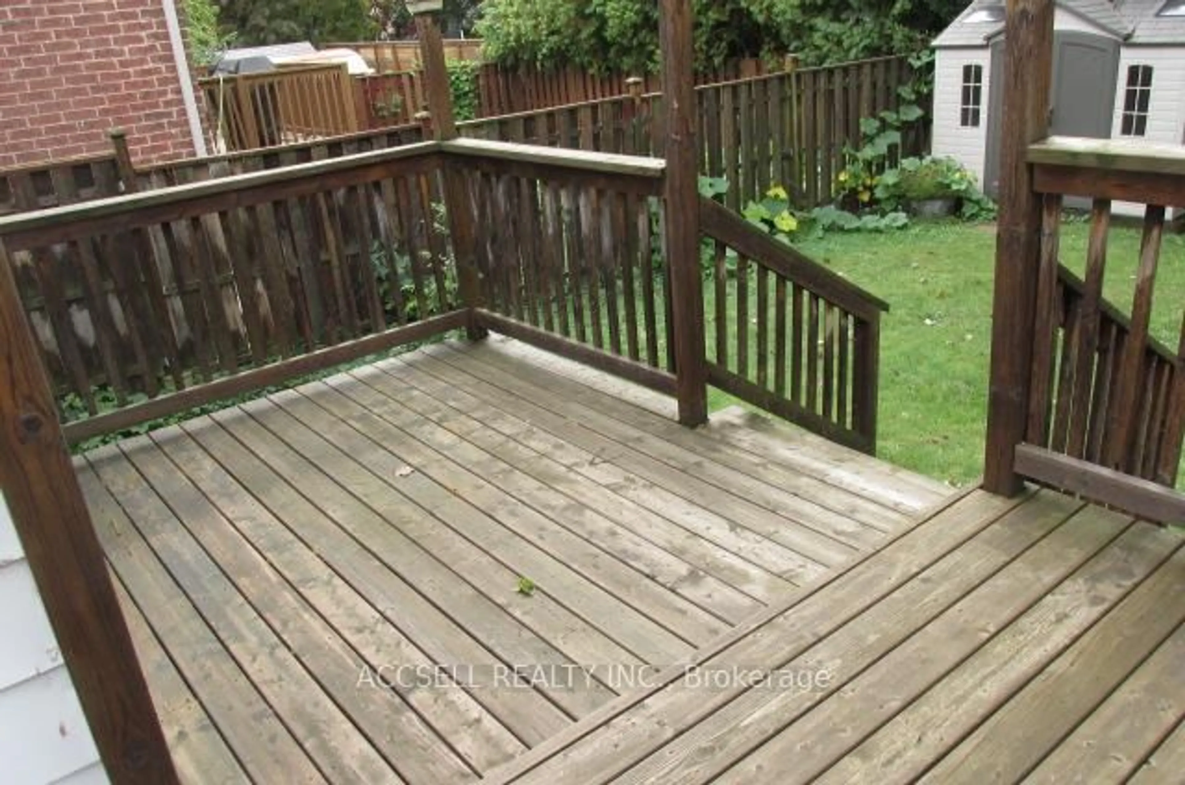 Patio, street for 44 Cotton Ave, Toronto Ontario M1K 1Z4
