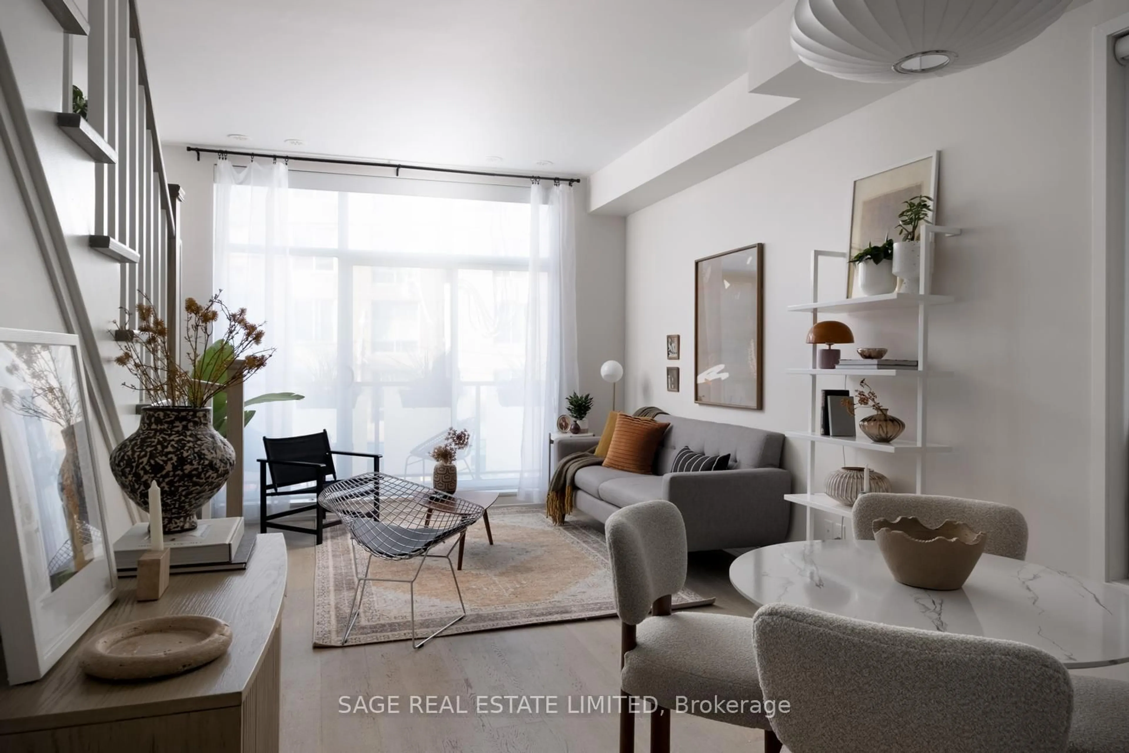 Living room with furniture, unknown for 1321 Gerrard St #8, Toronto Ontario M4L 1Y8