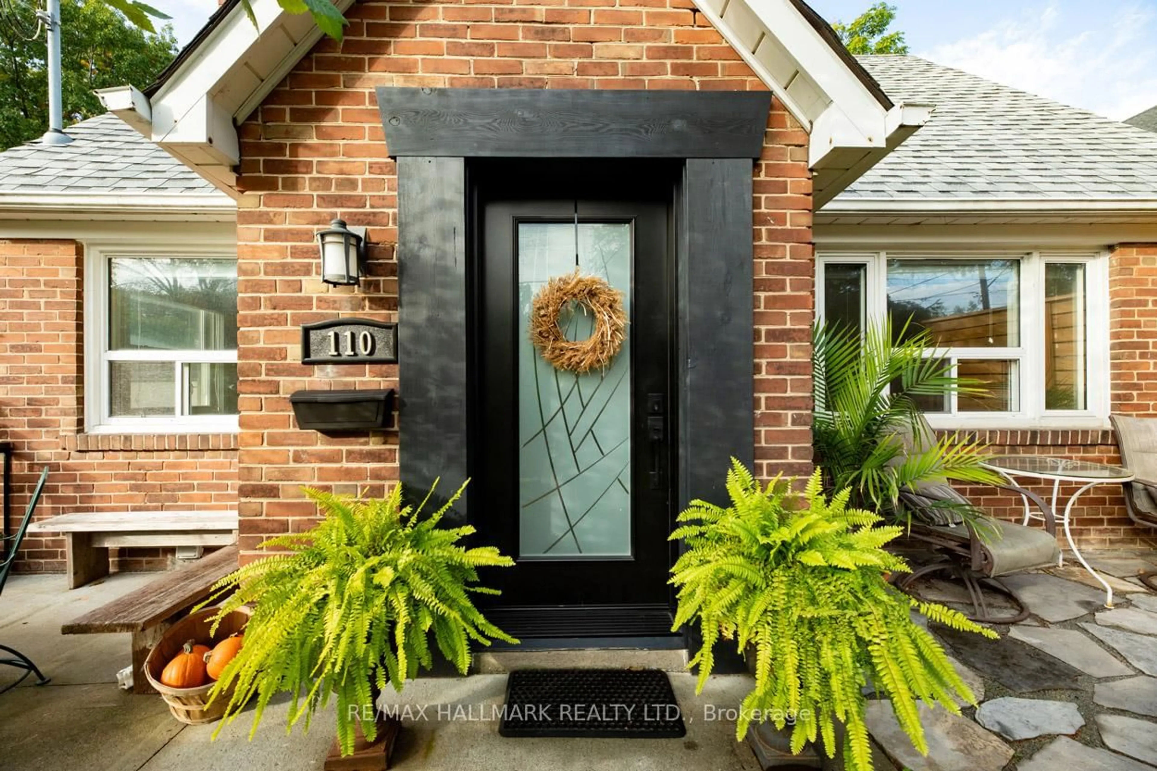 Home with brick exterior material, street for 110 Lakeside Ave, Toronto Ontario M1N 3C1