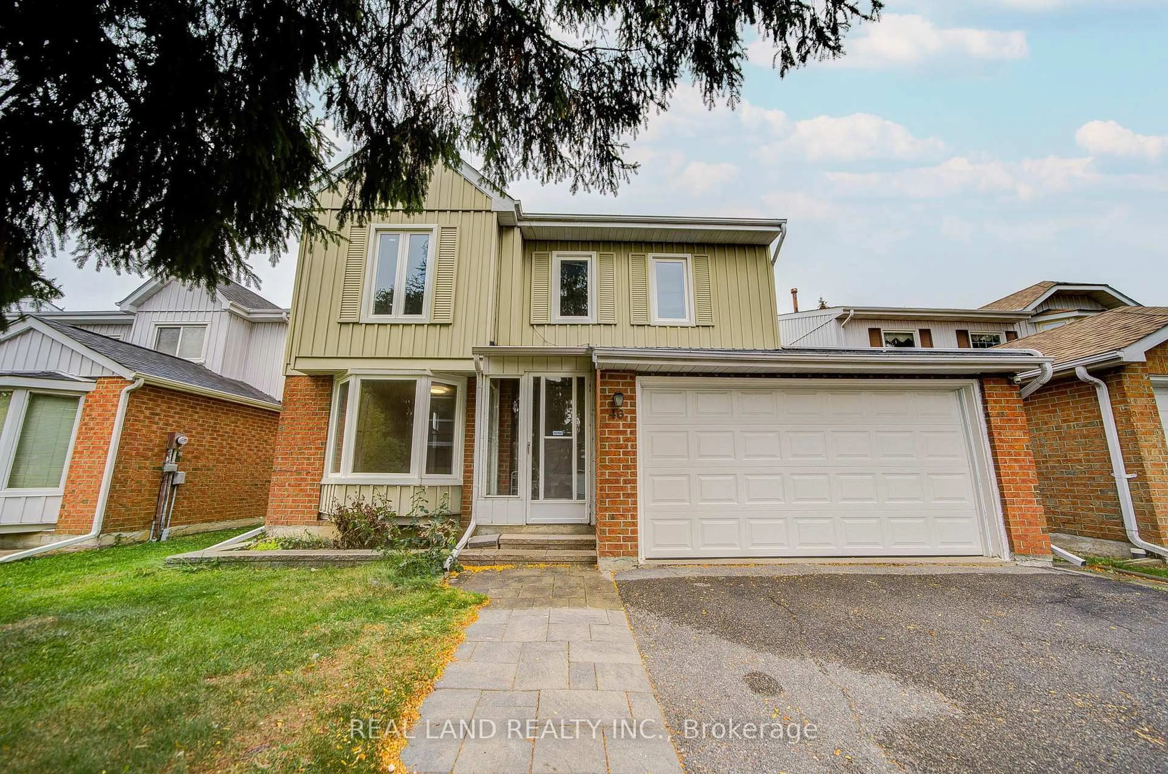 Home with vinyl exterior material, street for 46 Wintermute Blvd, Toronto Ontario M1W 3M6