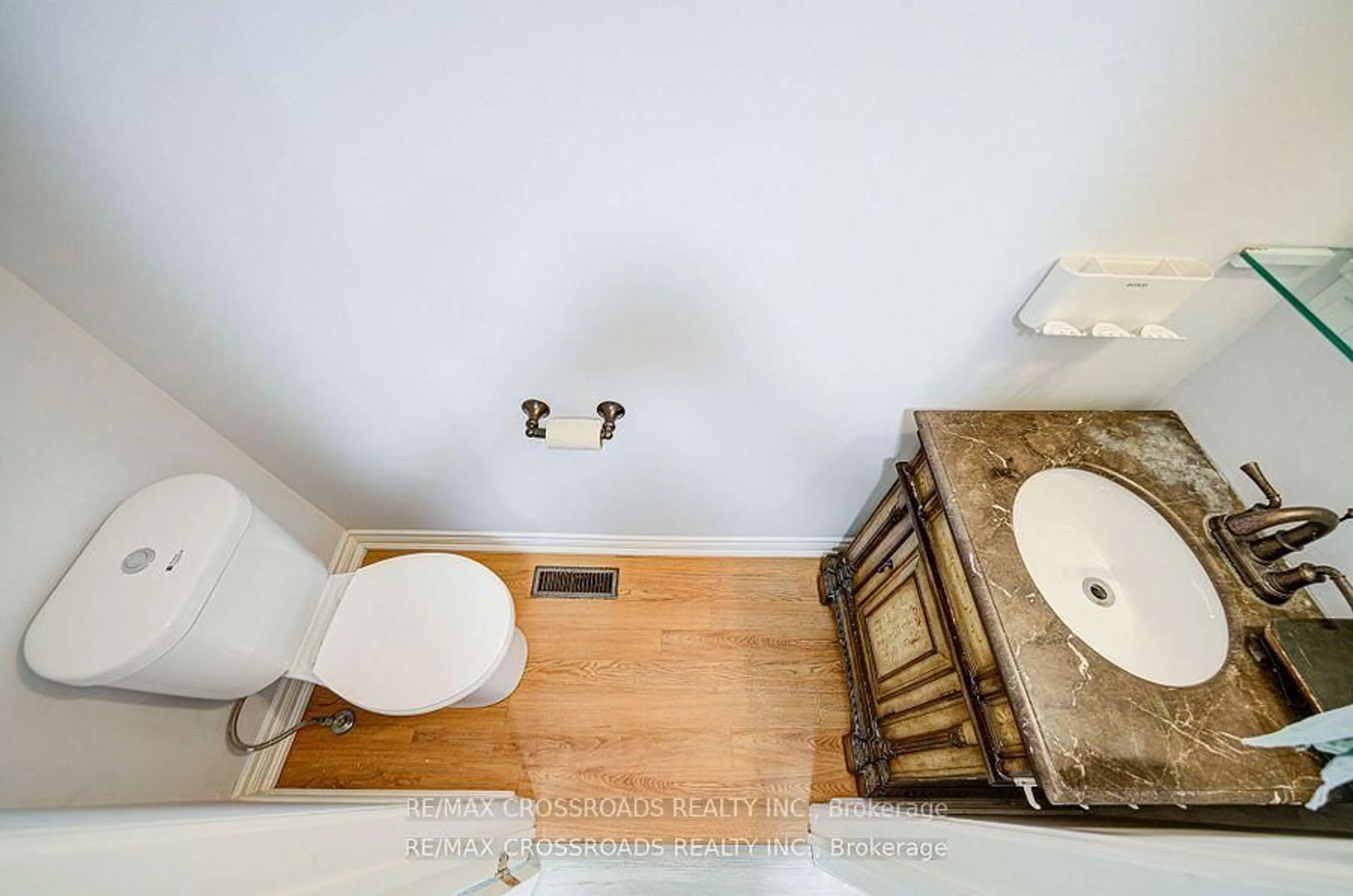 Standard bathroom, unknown for 41 Huntsmill Blvd, Toronto Ontario M1W 2Z8