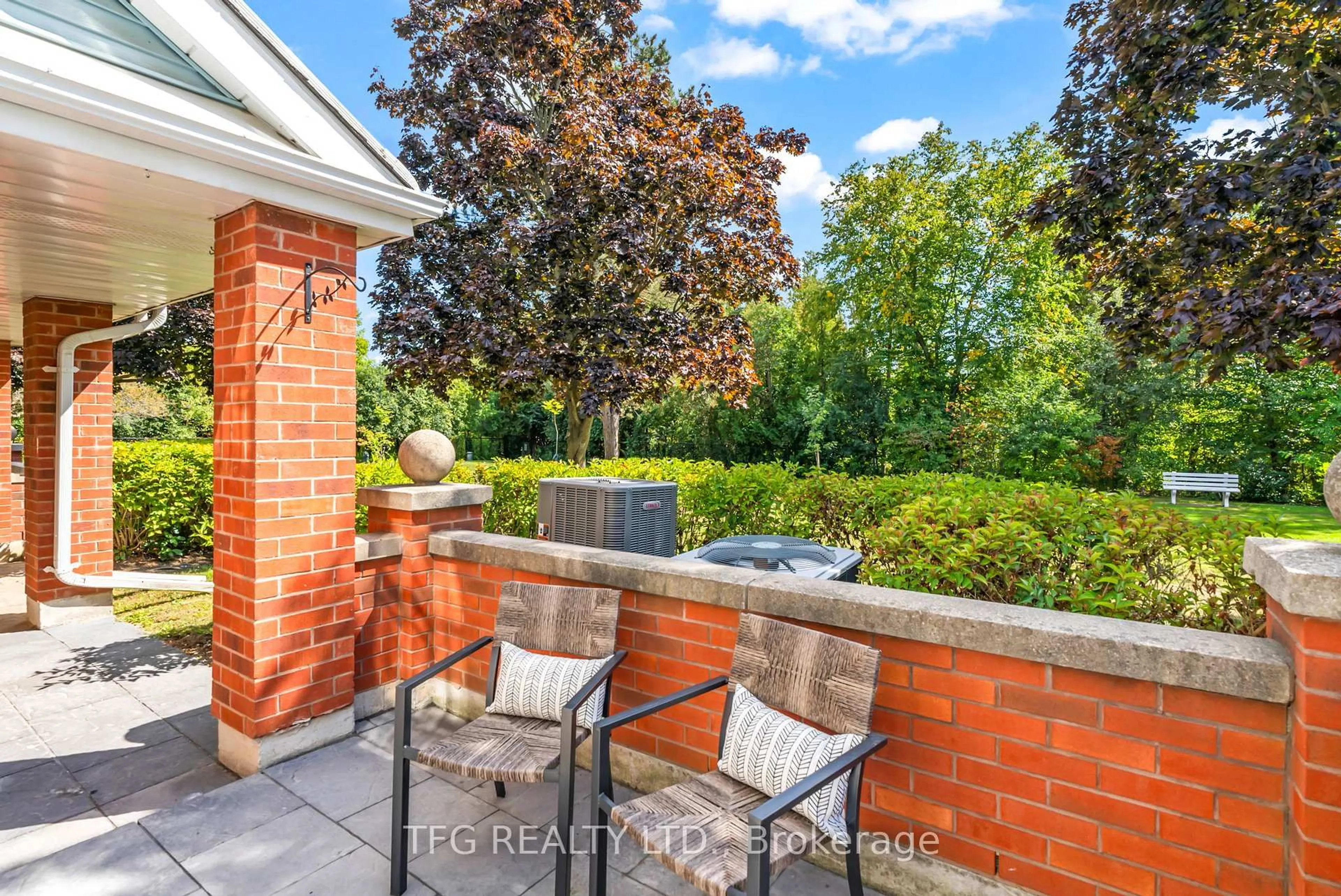 Patio, street for 1667 Nash Rd #F-18, Clarington Ontario L1E 1S8