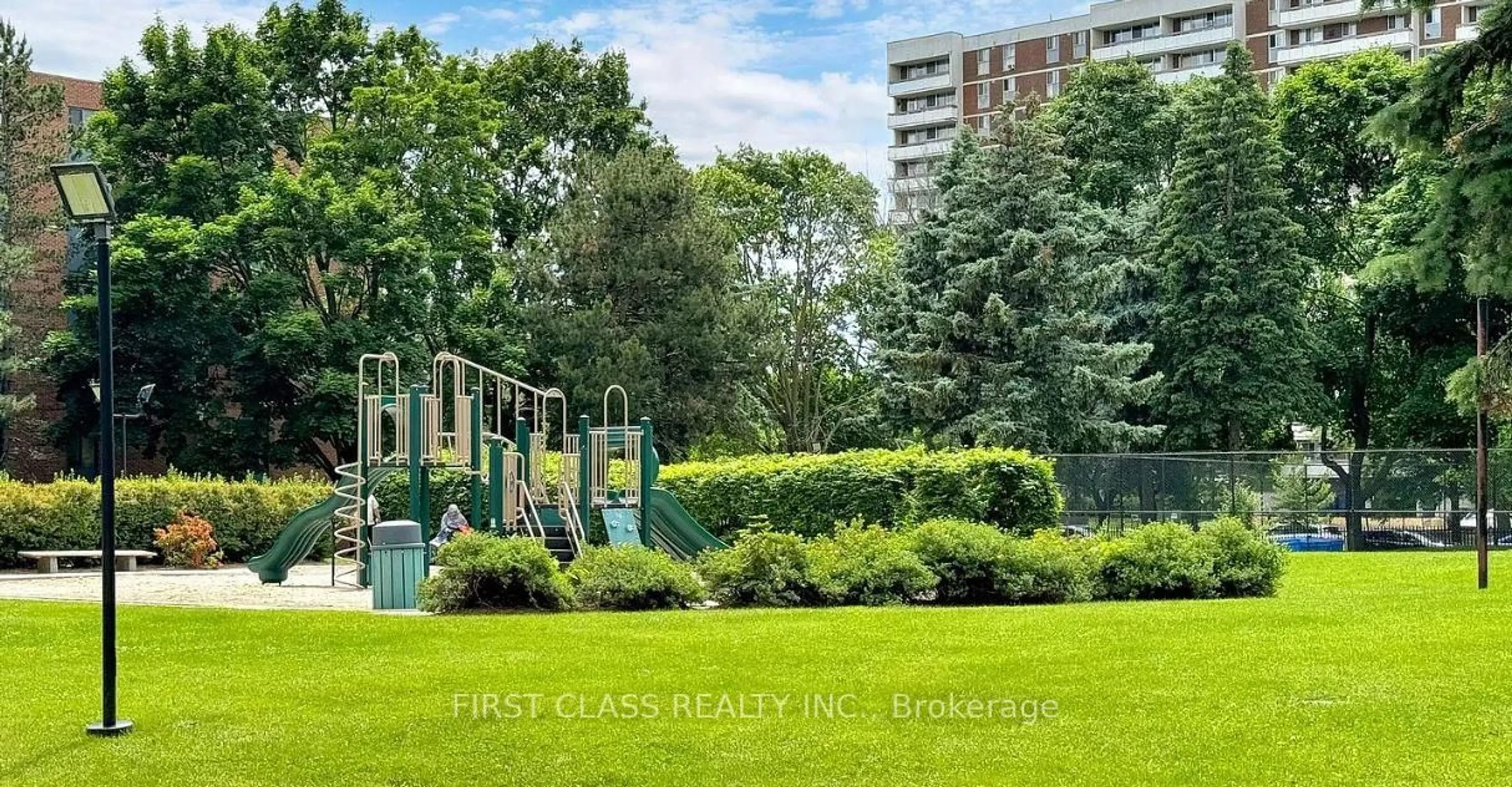 Patio, unknown for 1250 Bridletowne Circ #310, Toronto Ontario M1W 2V1