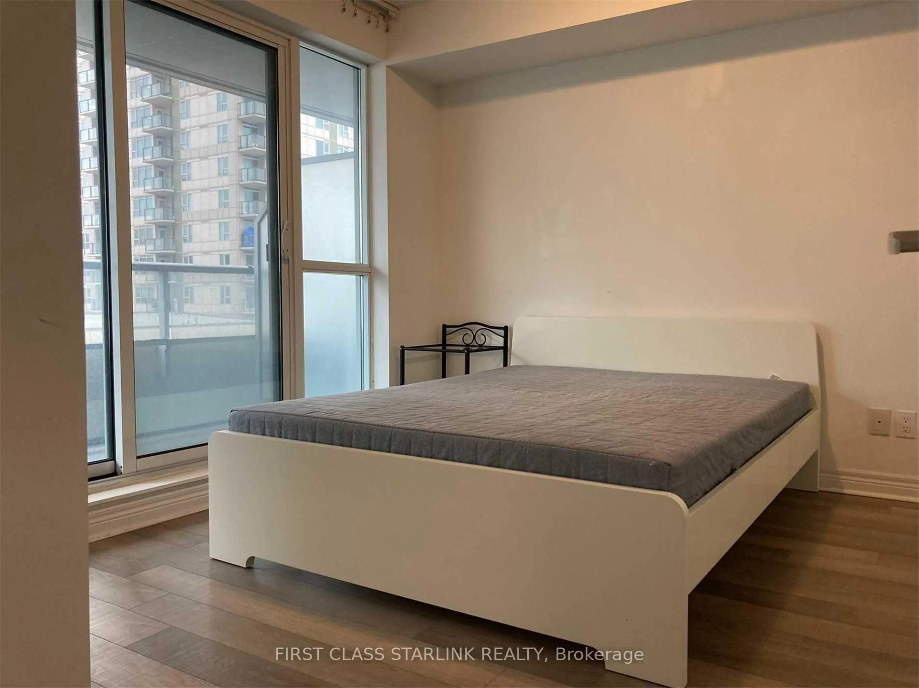Bedroom with bed, unknown for 50 Town Centre Crt #510, Toronto Ontario M1P 0A9