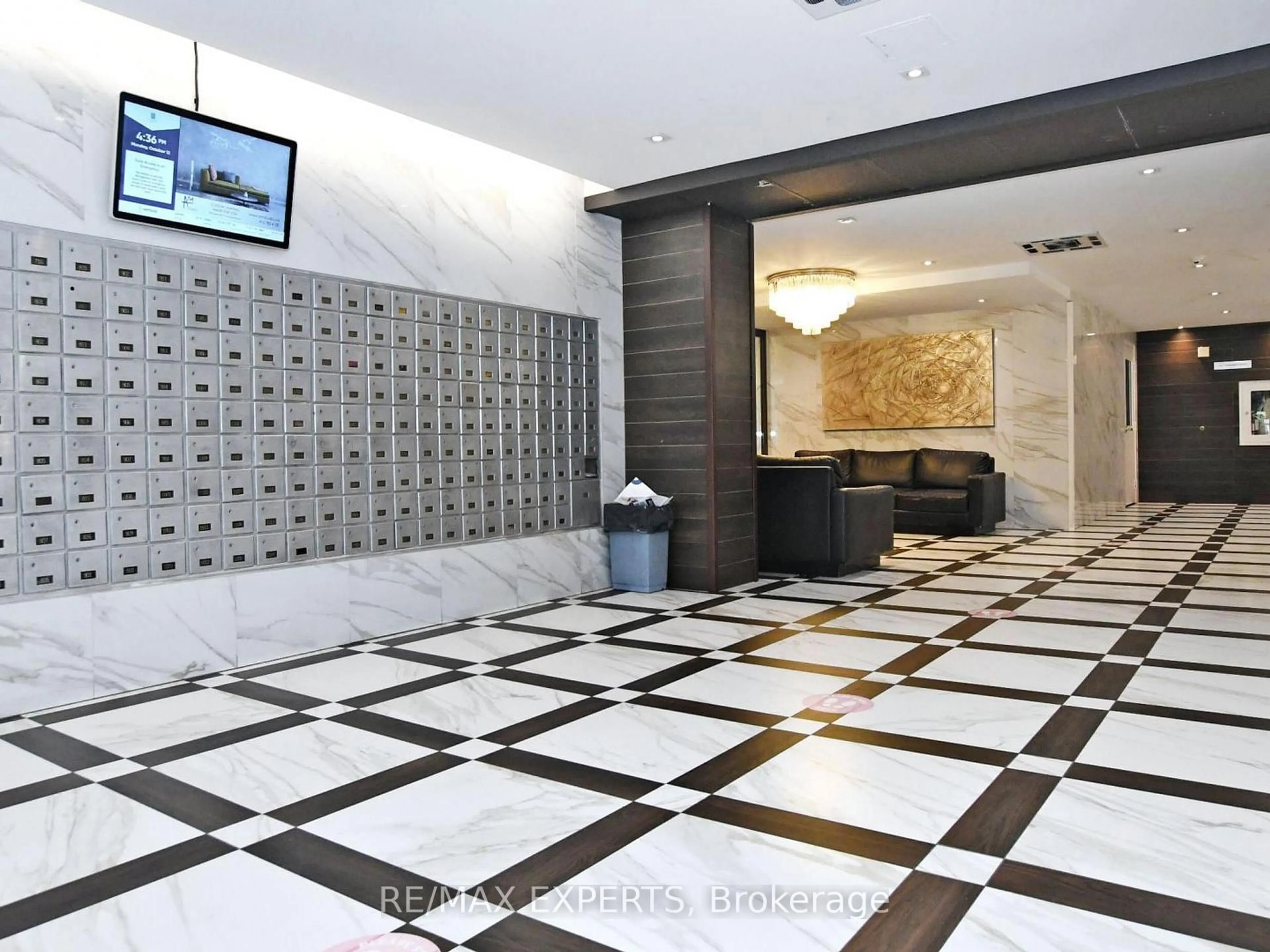 Lobby for 100 Wingarden Crt #410, Toronto Ontario M1B 2P4