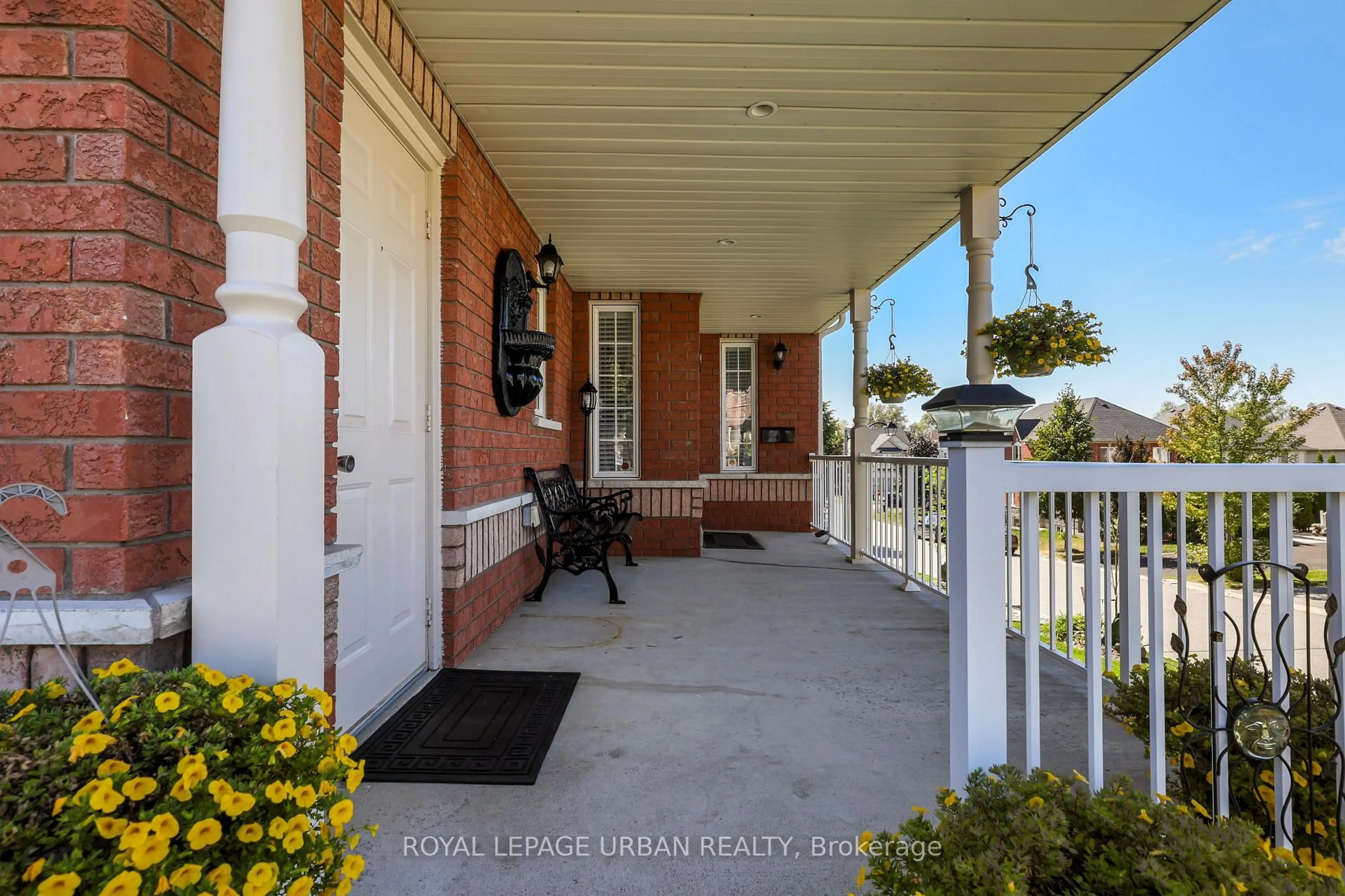 Unknown for 1081 Keswick Crt, Oshawa Ontario L1K 2V2