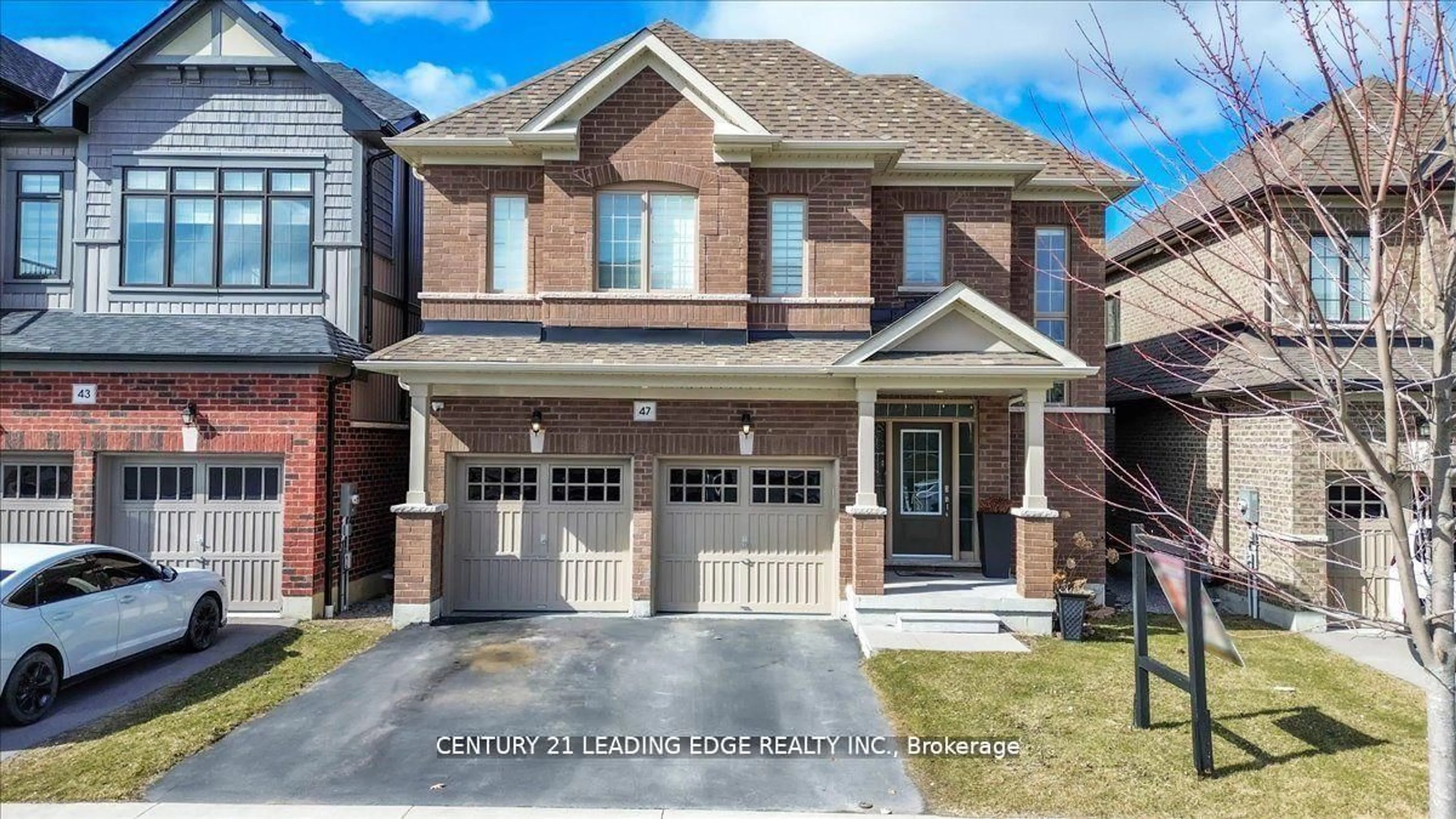 Home with brick exterior material, street for 47 Crombie St, Clarington Ontario L1C 0T5
