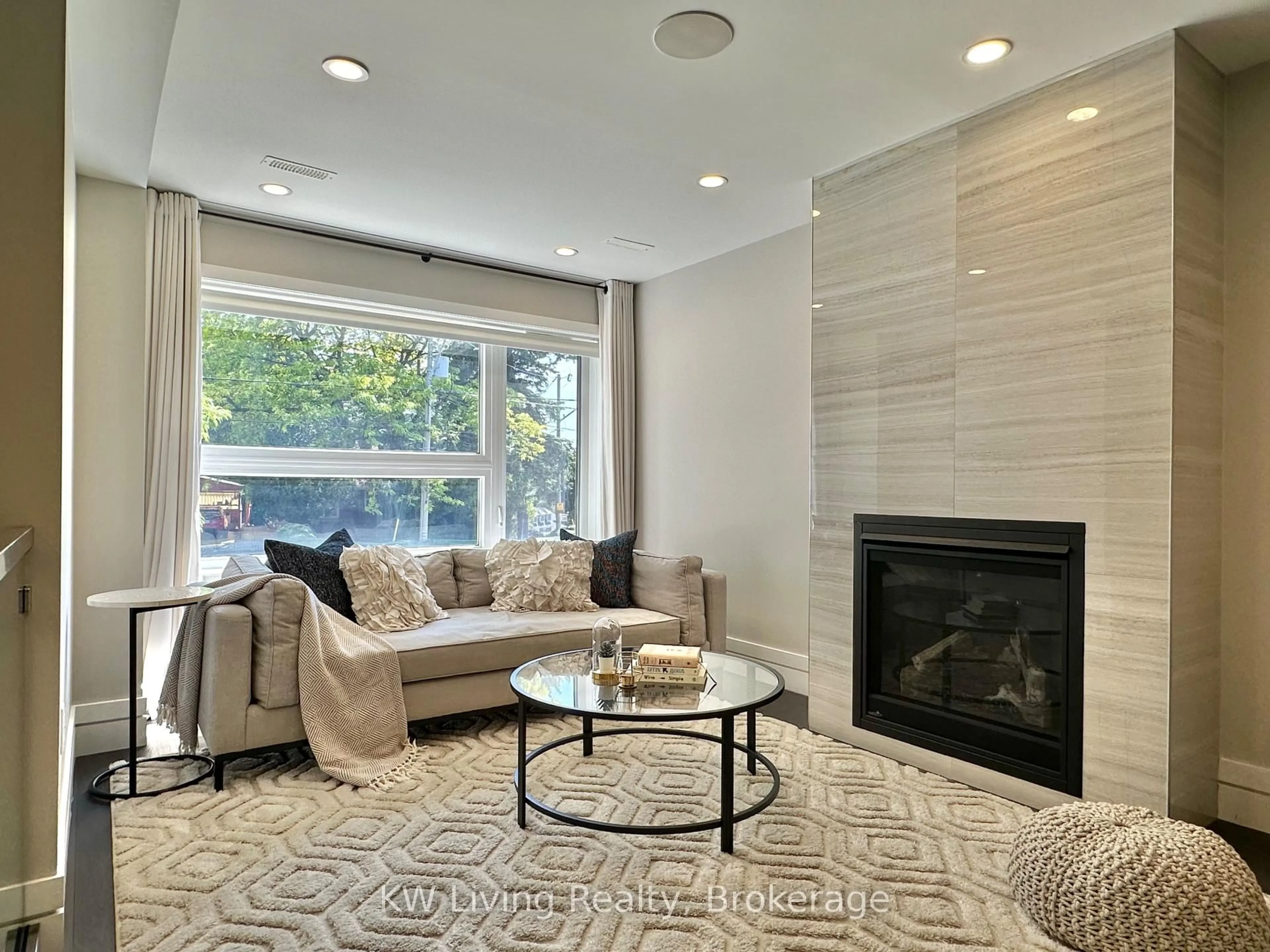 Living room with furniture, unknown for 18 Ferris Rd, Toronto Ontario M4B 1G1