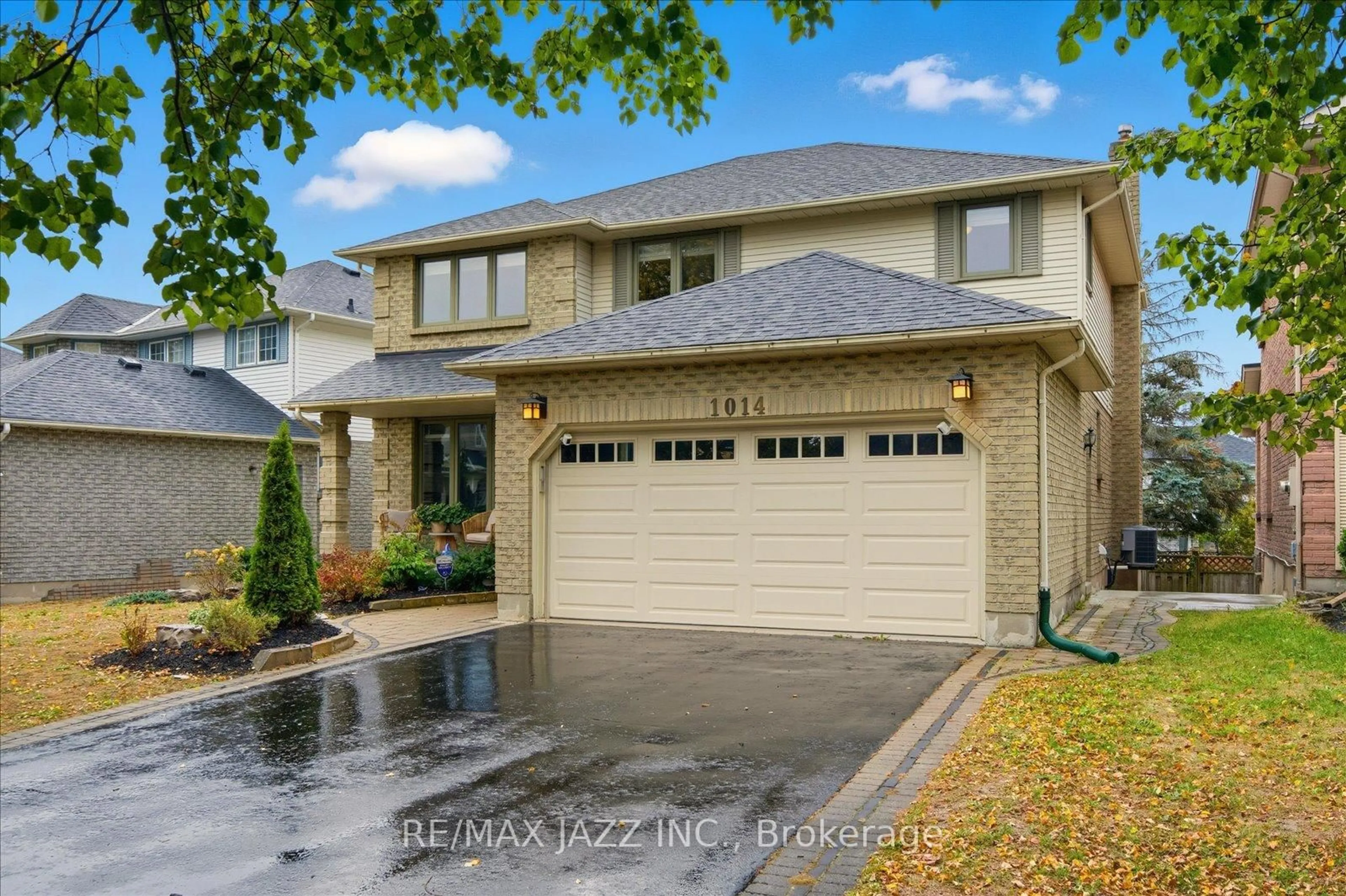 Home with brick exterior material, street for 1014 Copperfield Dr, Oshawa Ontario L1K 1S4