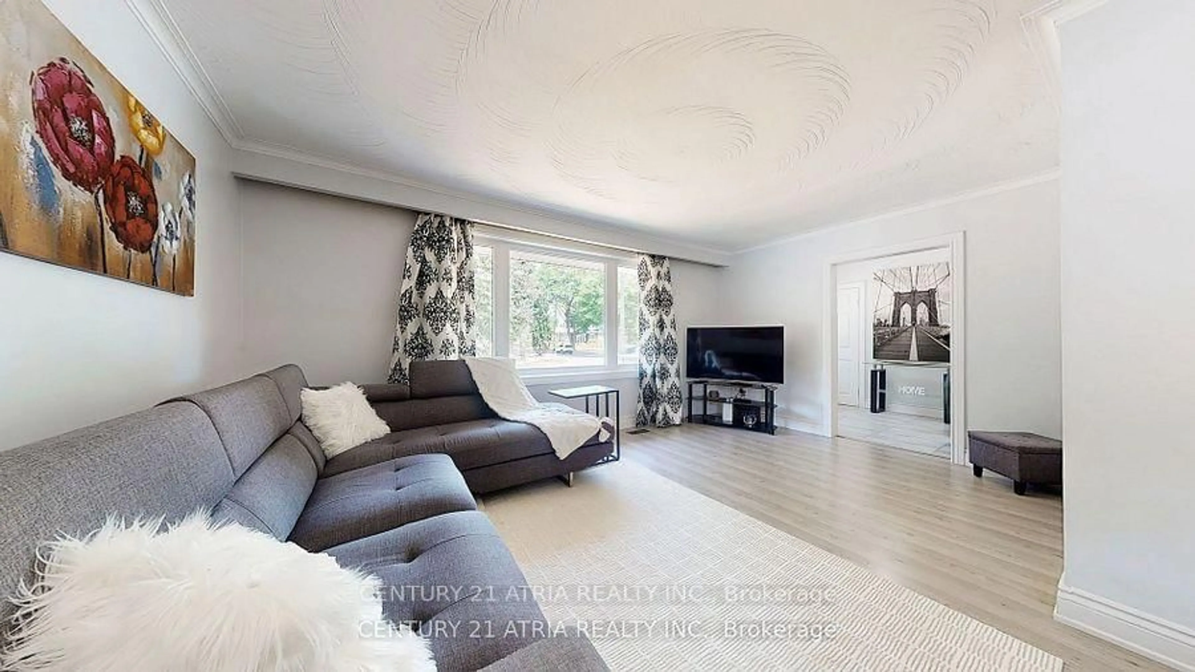 Living room with furniture, unknown for 82 Clementine Sq, Toronto Ontario M1G 2V7