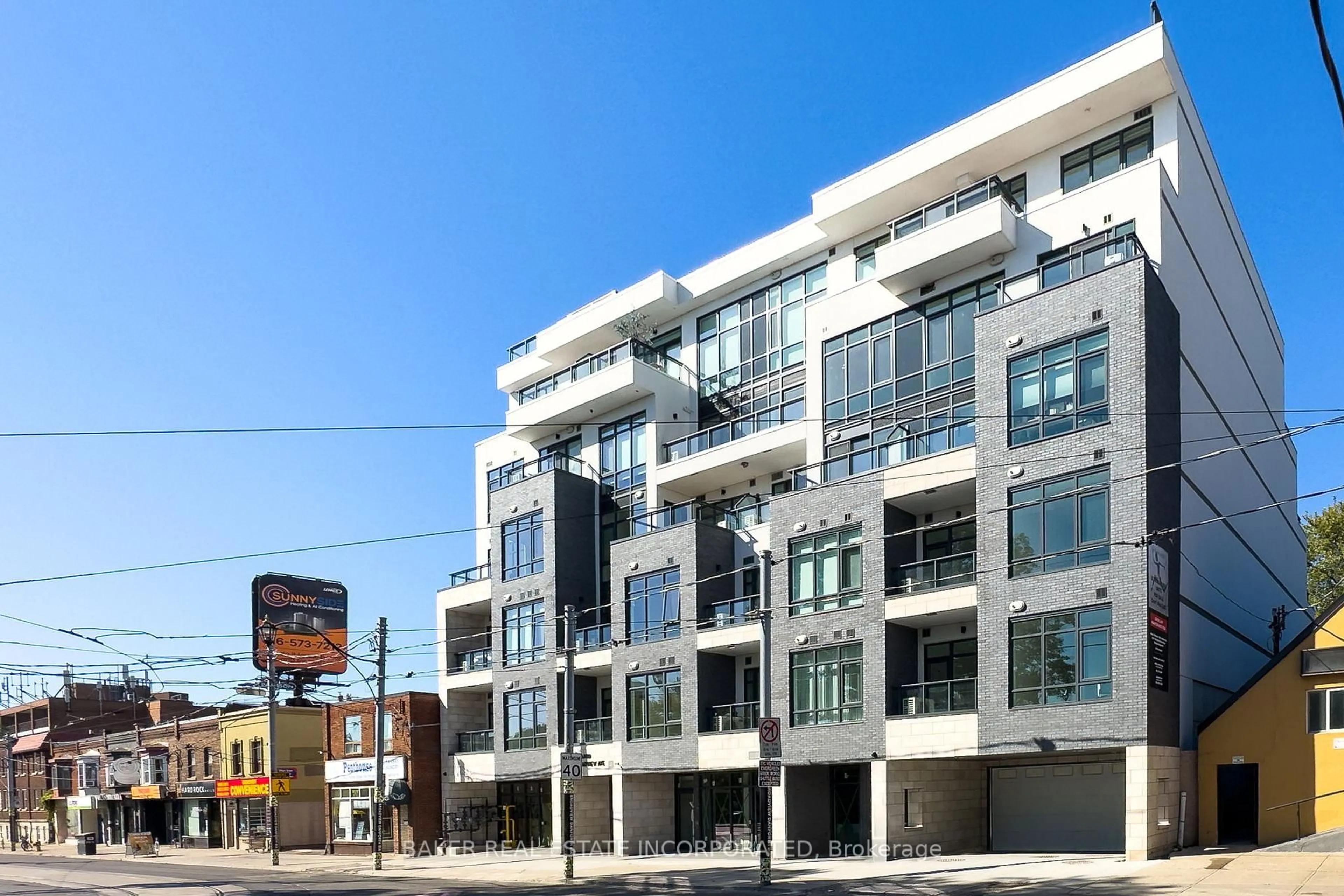 Patio, street for 800 Broadview Ave #207, Toronto Ontario M4K 2P7