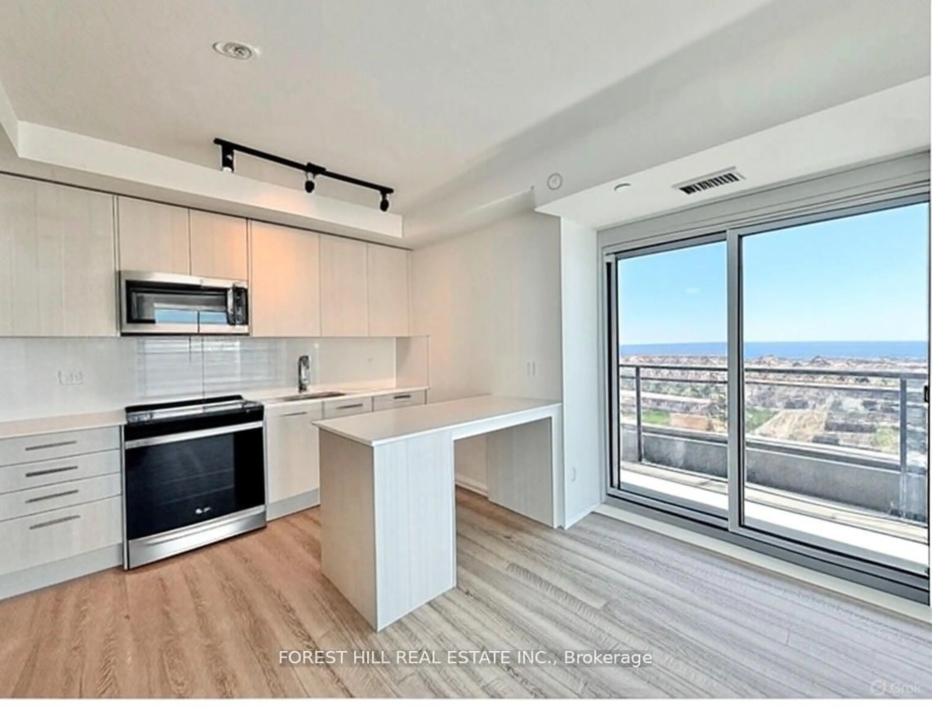 Open concept kitchen, unknown for 286 Main St #PH08, Toronto Ontario M4C 0B3