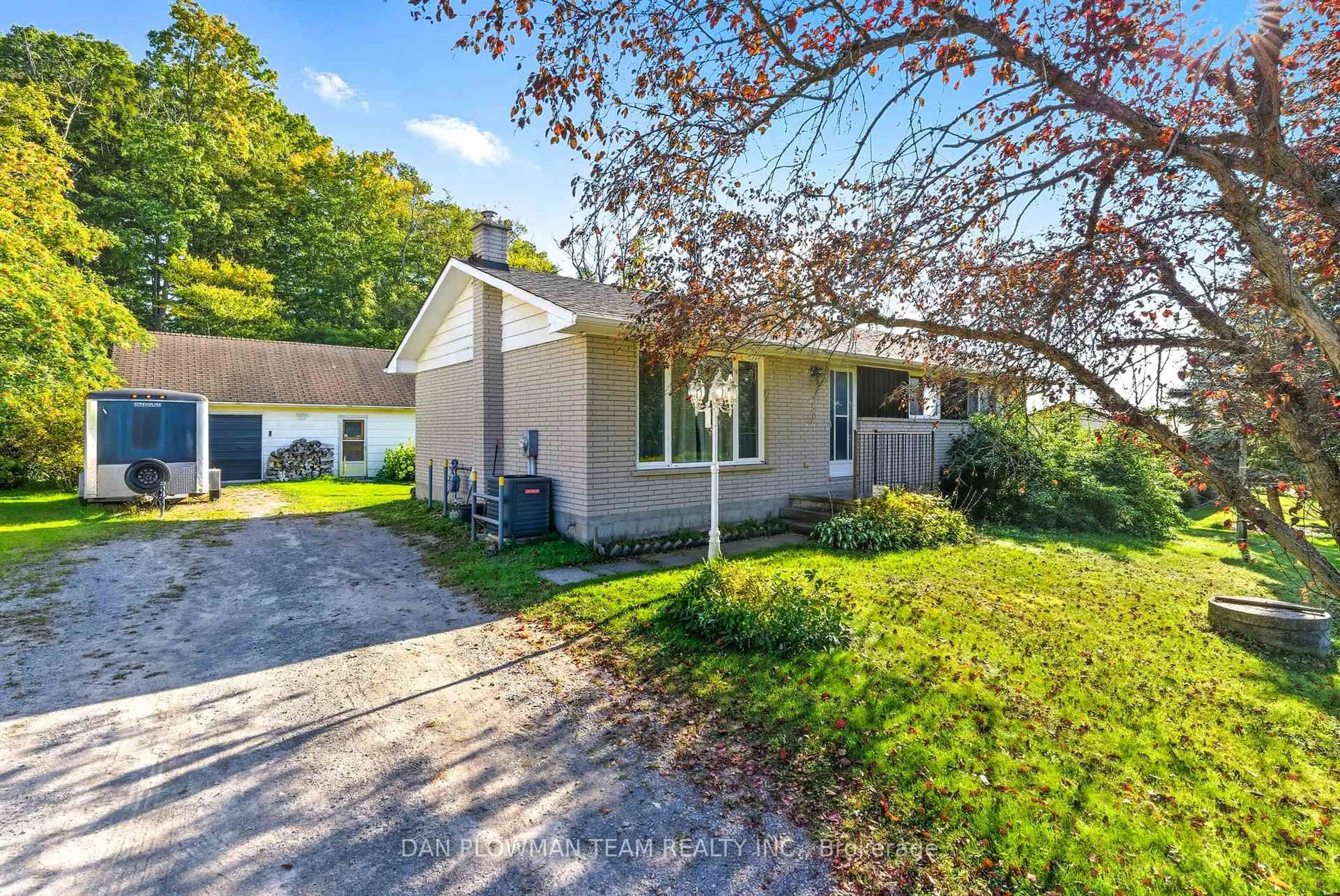 Home with vinyl exterior material, street for 3916 7A Highway, Scugog Ontario L0B 1L0