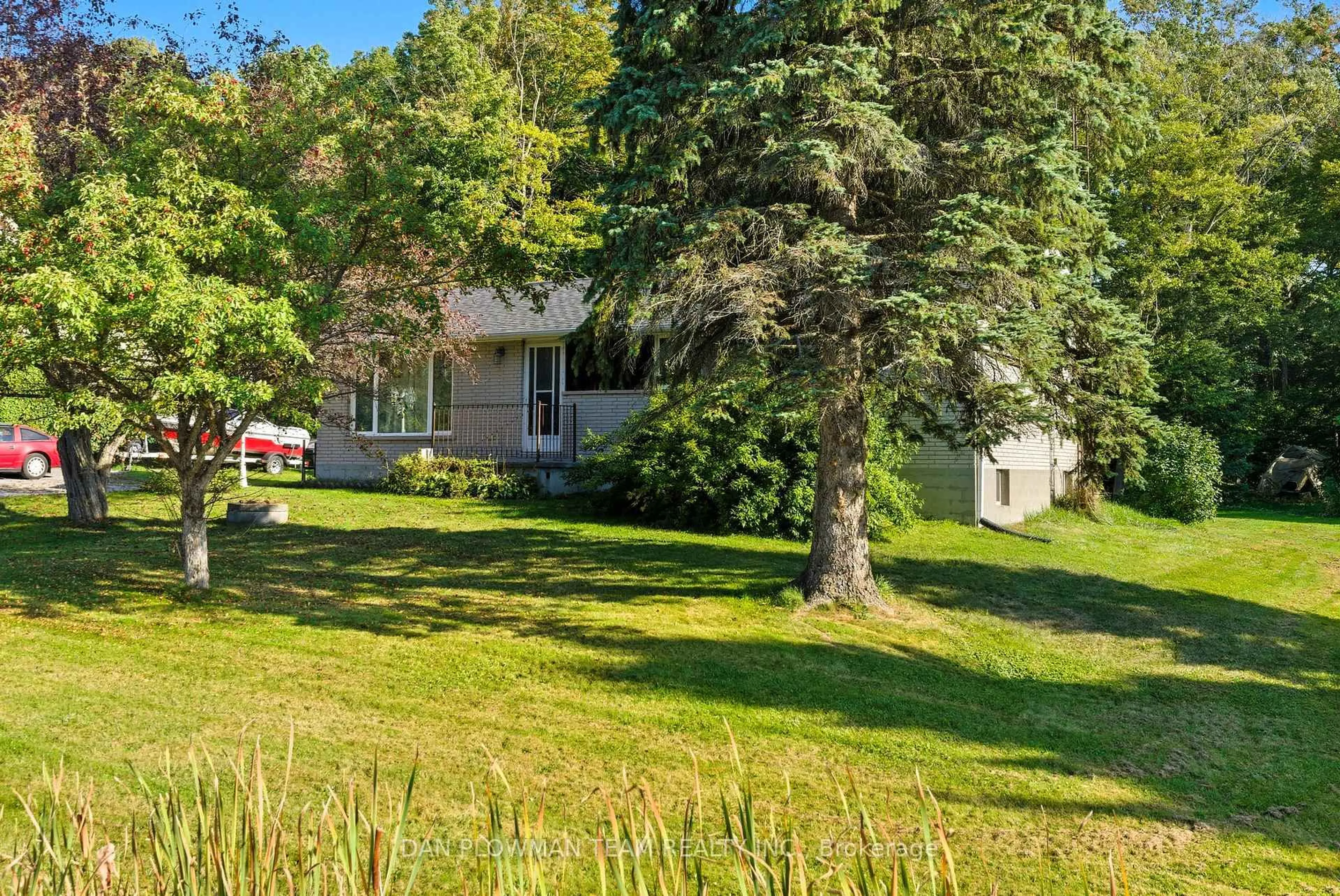A pic from outside/outdoor area/front of a property/back of a property/a pic from drone, water/lake/river/ocean view for 3916 7A Highway, Scugog Ontario L0B 1L0