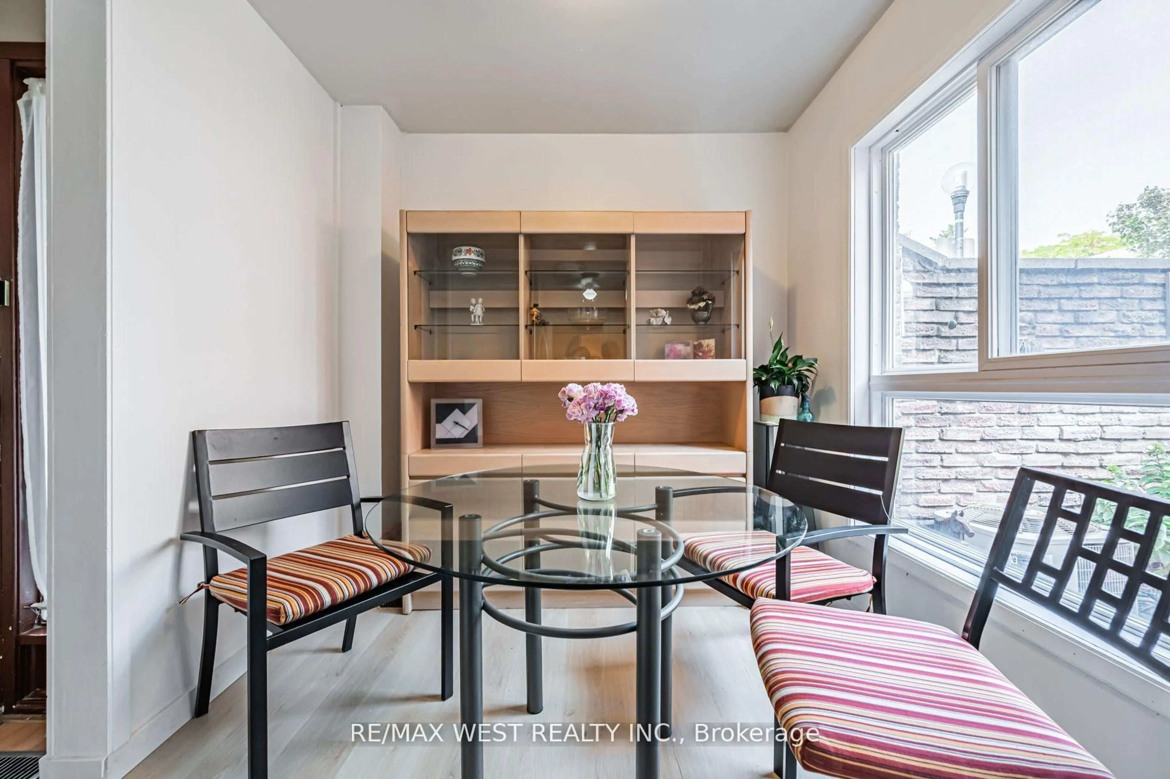 Dining room, unknown for 2 Dailing Gate #15, Toronto Ontario M1B 1Z8