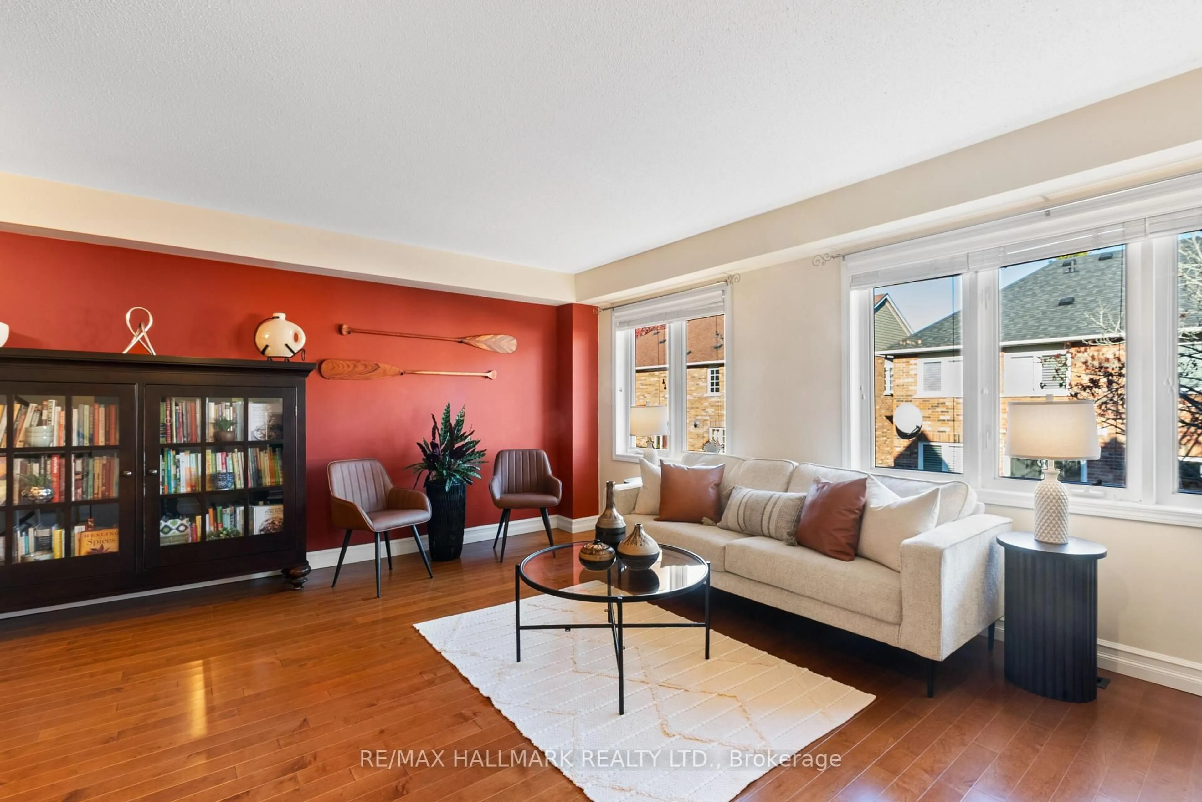 Living room with furniture, unknown for 6400 Lawrence Ave #16, Toronto Ontario M1C 5C7