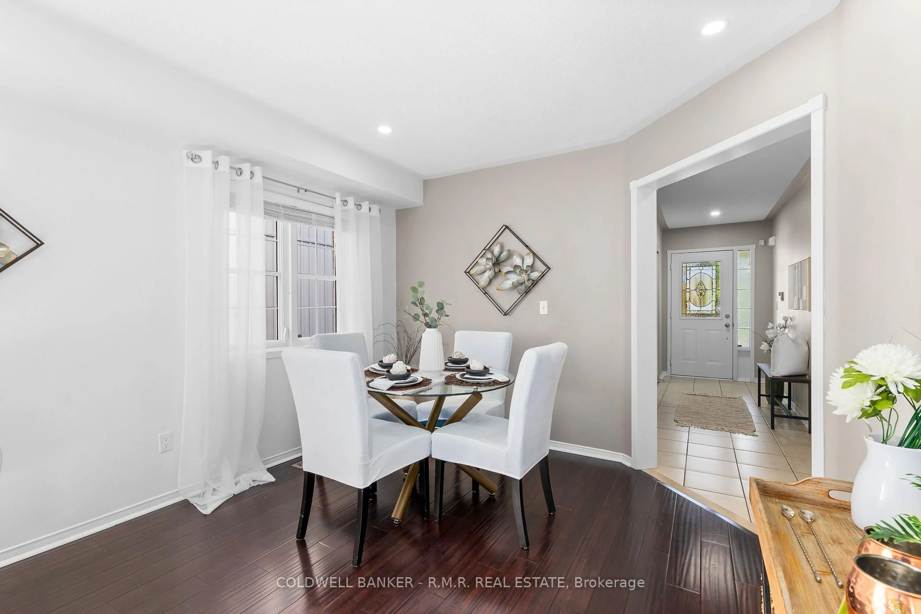 Dining room, unknown for 62 Ipswich Pl, Whitby Ontario L1M 2K2