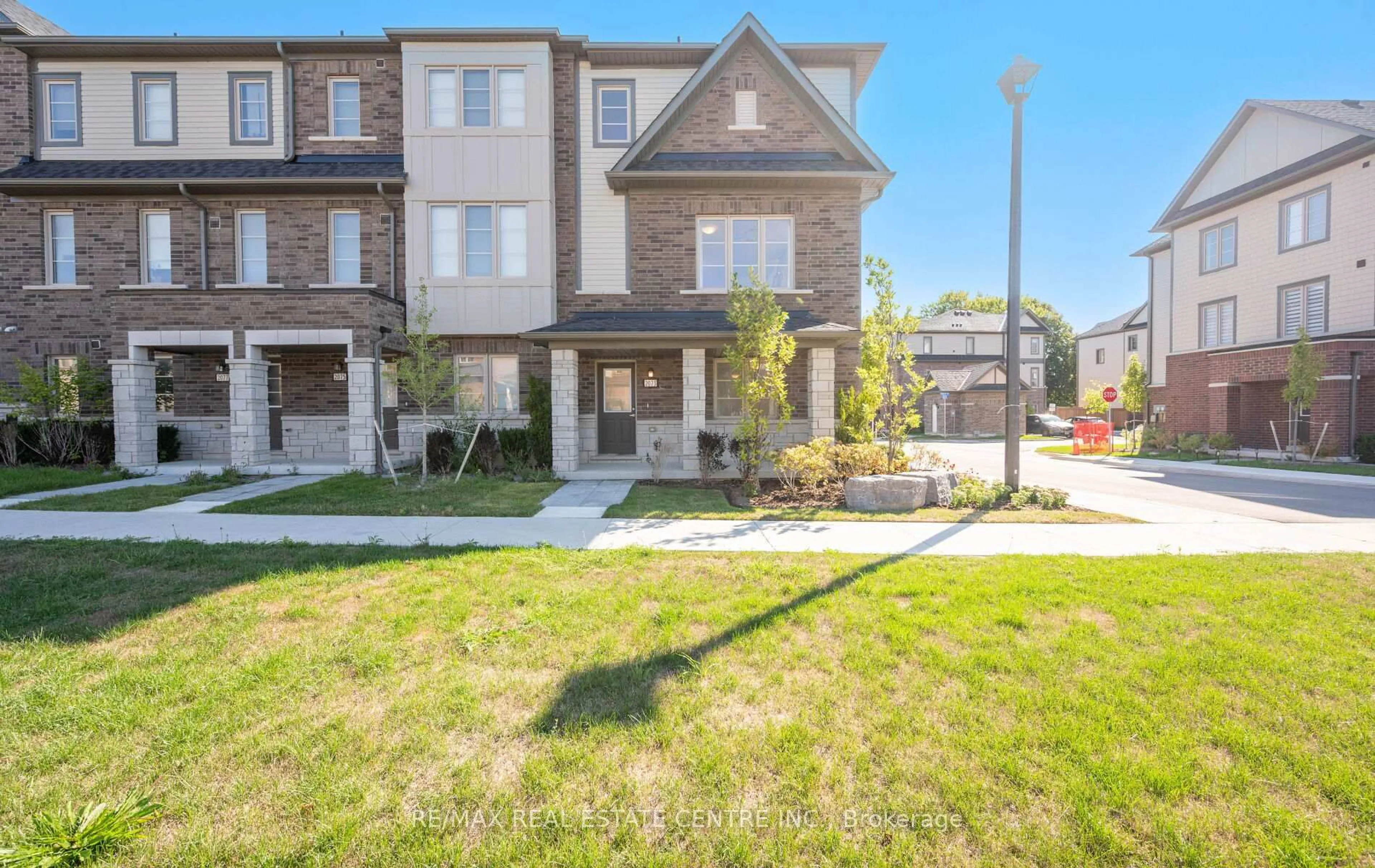 A pic from outside/outdoor area/front of a property/back of a property/a pic from drone, street for 2073 Prestonvale Rd, Clarington Ontario L1E 0G9