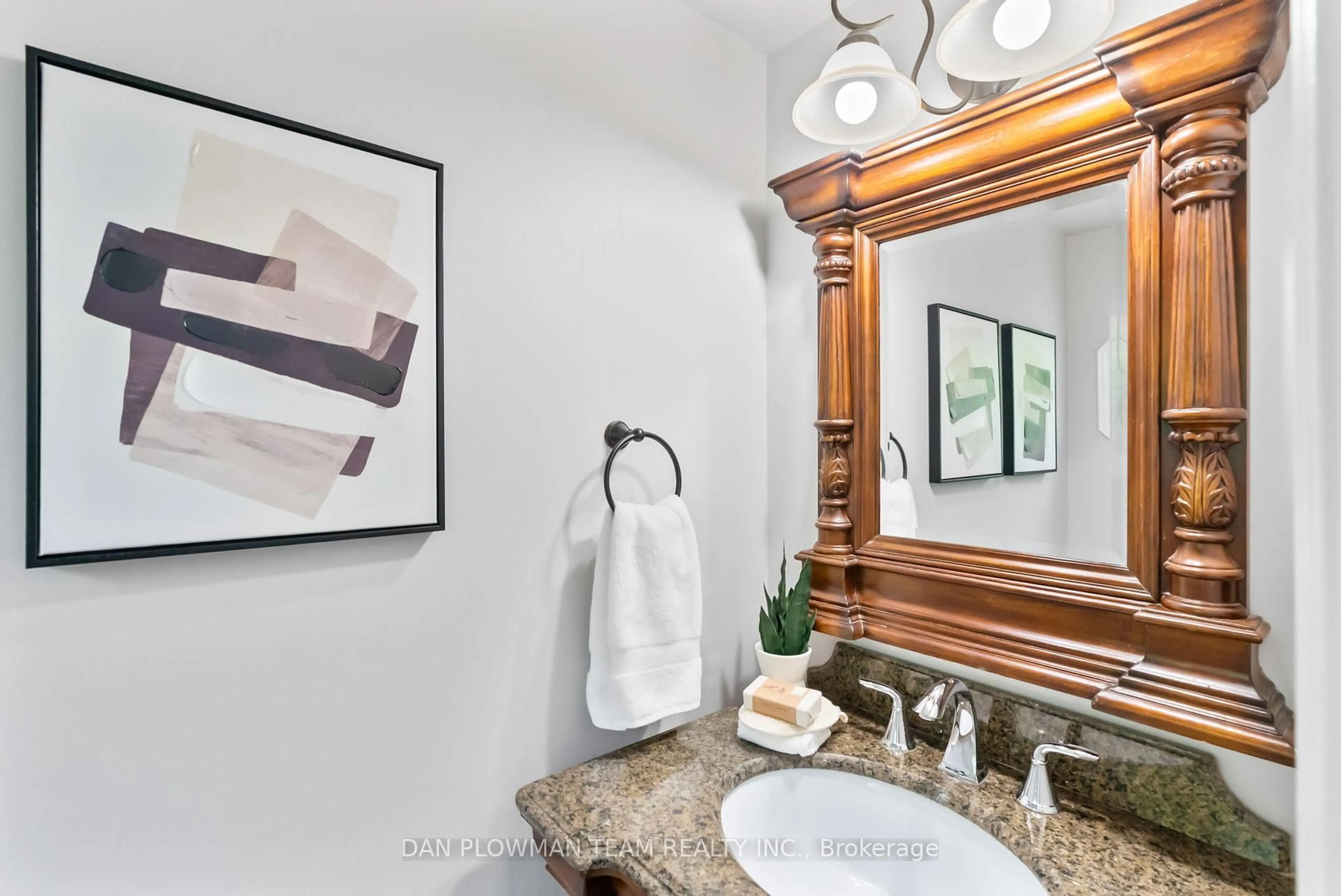 Contemporary bathroom, ceramic/tile floor for 1411 Beaverbrook Crt, Oshawa Ontario L1J 8L1