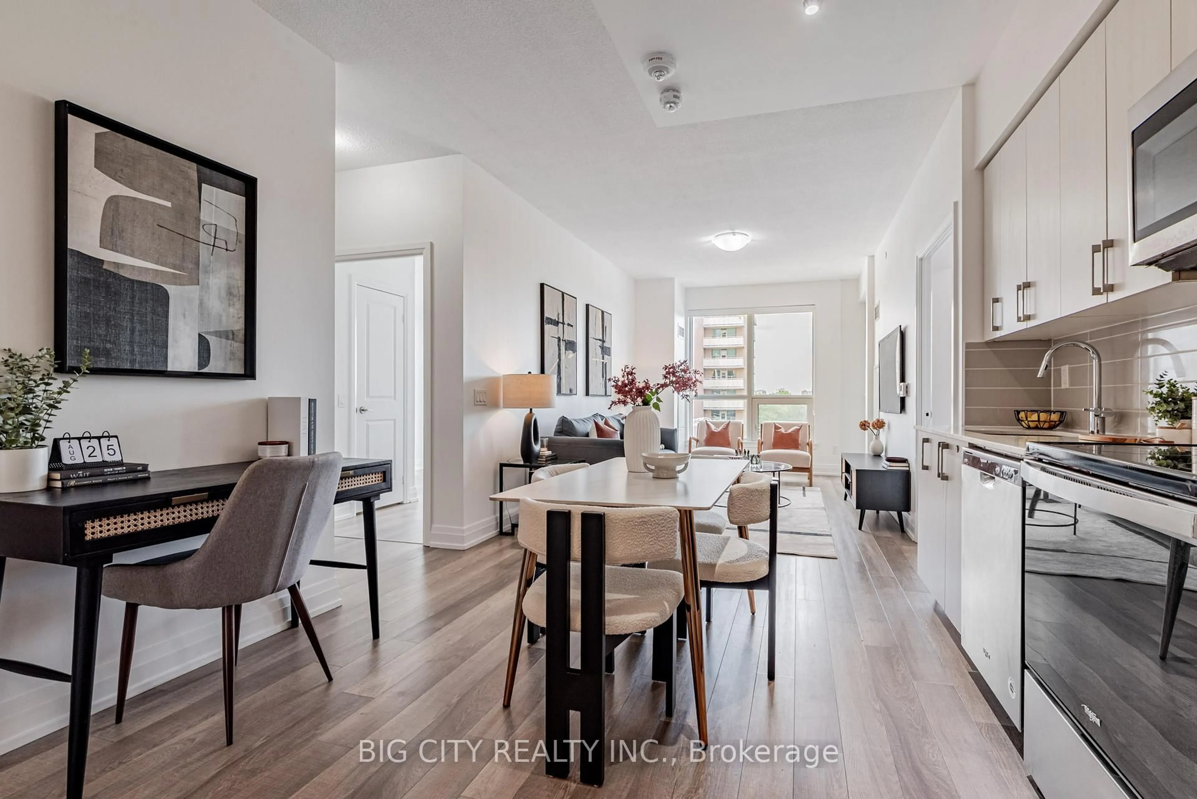 Unknown for 3121 Sheppard Ave #611, Toronto Ontario M1T 3J7