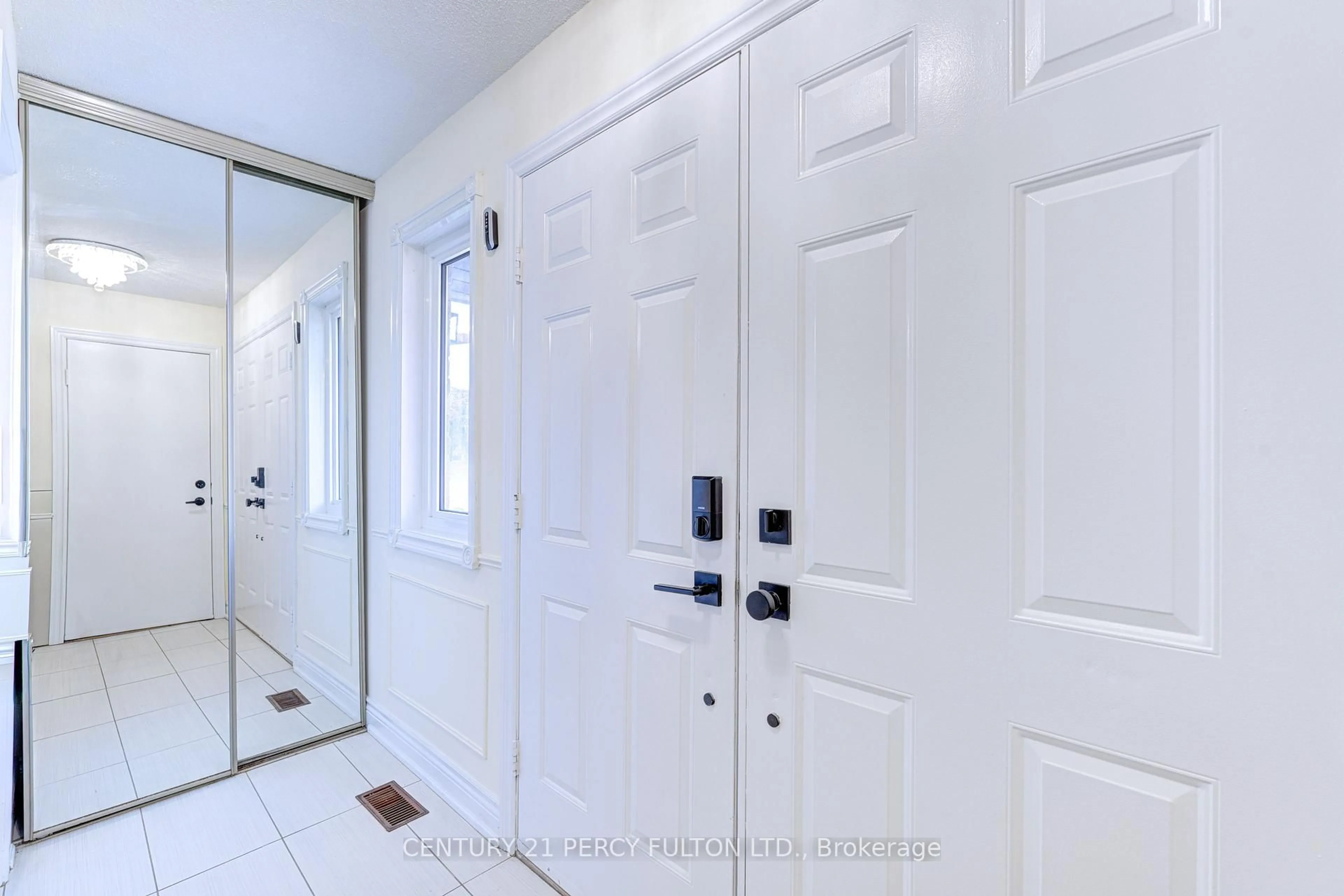 Indoor entryway for 105 Clements Rd, Ajax Ontario L1S 4H4