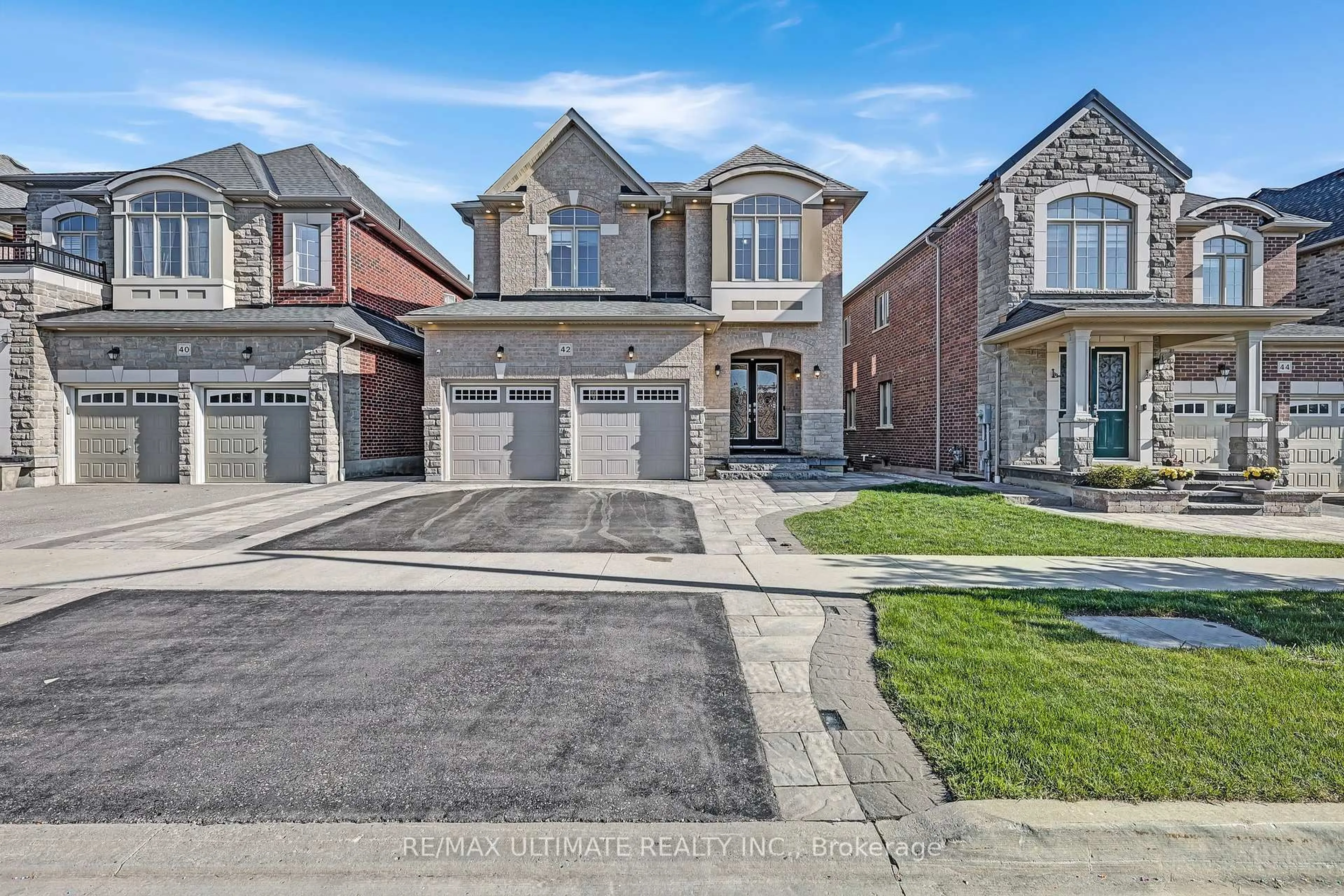 Home with brick exterior material, street for 42 Donwoods Cres, Whitby Ontario L1R 0N1