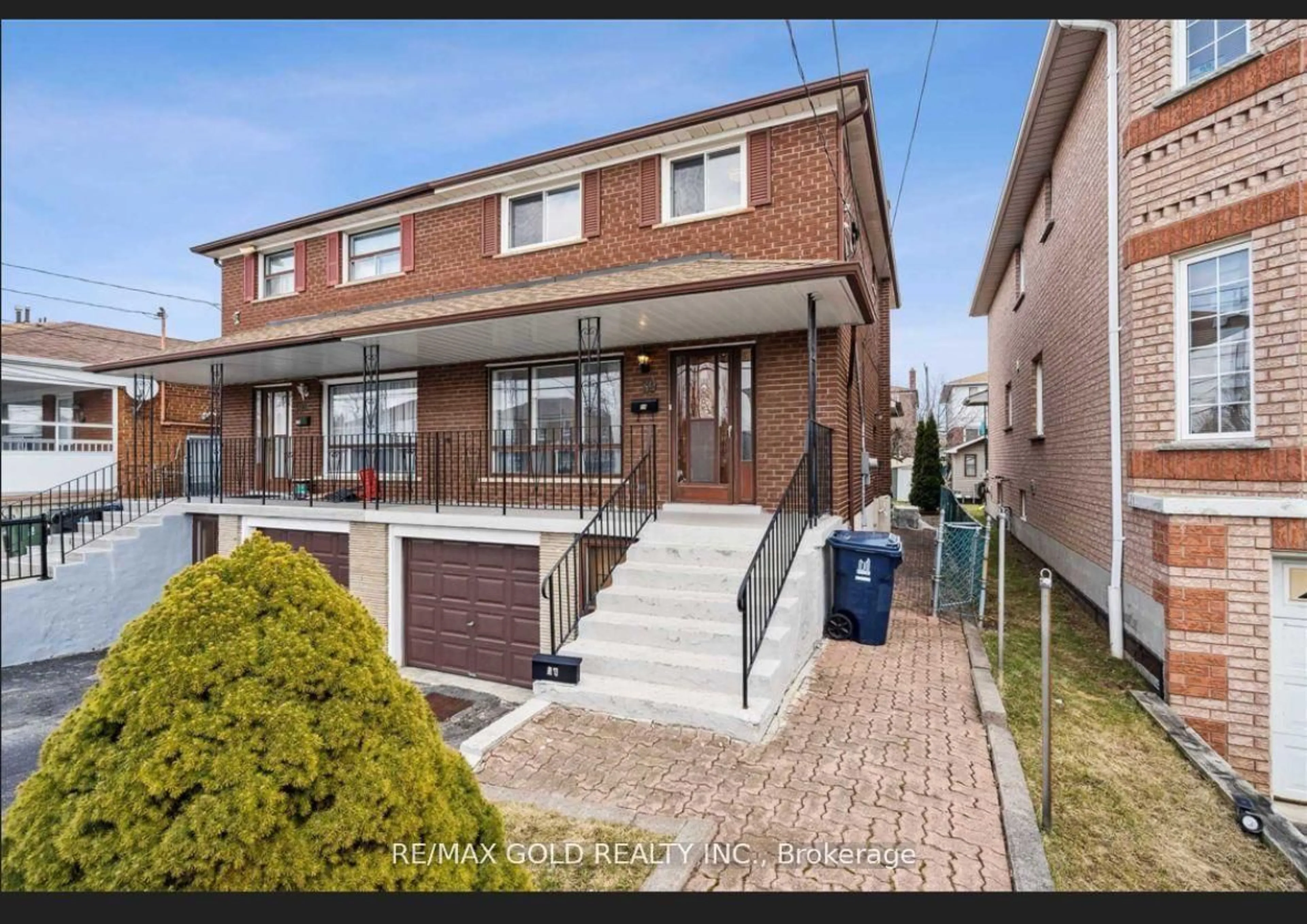 Home with brick exterior material, street for 39 Magnolia Ave, Toronto Ontario M1K 3K3