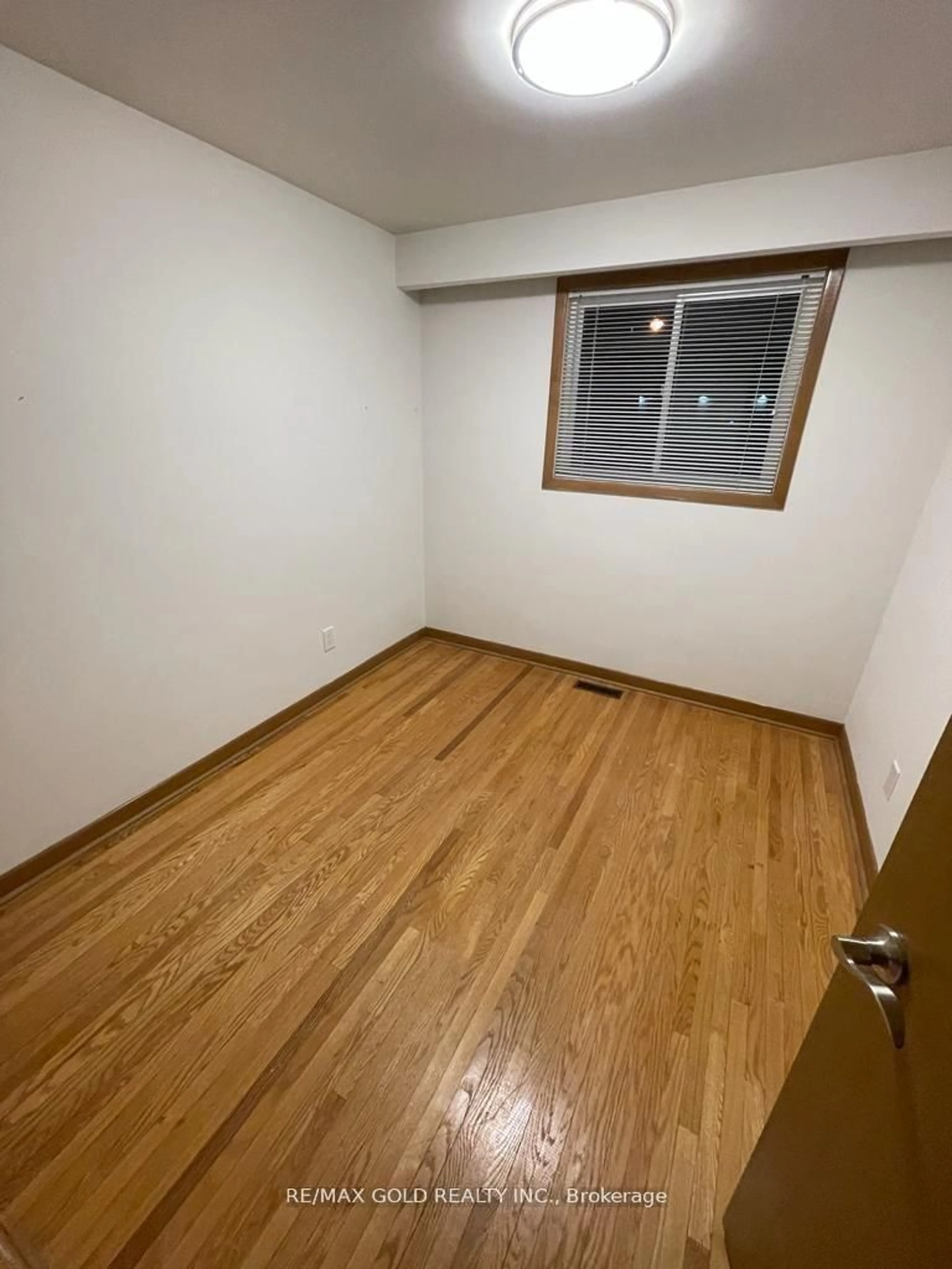 A pic of a room for 39 Magnolia Ave, Toronto Ontario M1K 3K3