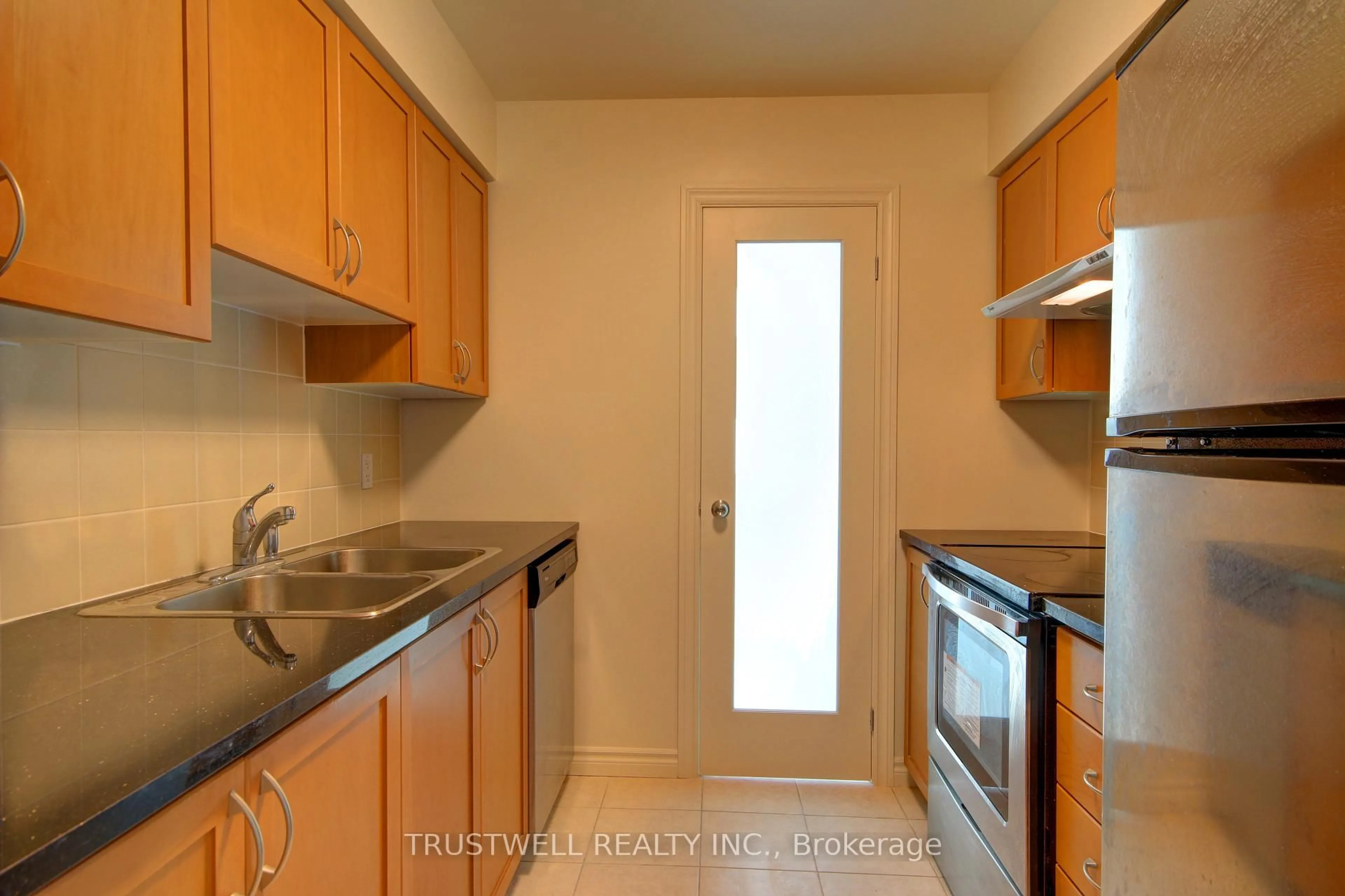 Standard kitchen, unknown for 88 Grangeway Ave #1705, Toronto Ontario M1H 0A2