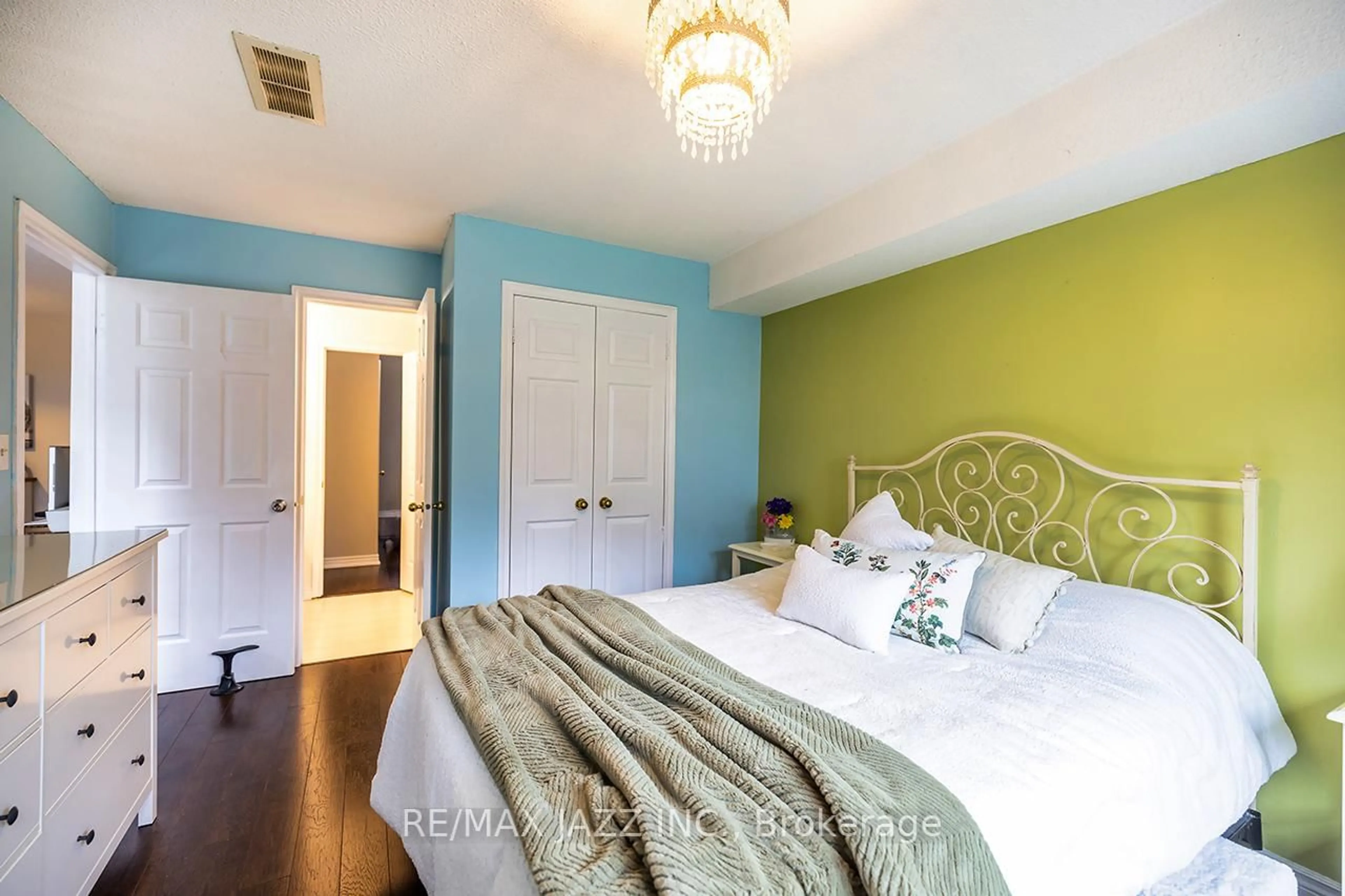 Bedroom with bed, wood/laminate floor for 1655 Nash Rd #C3, Clarington Ontario L1E 1S8