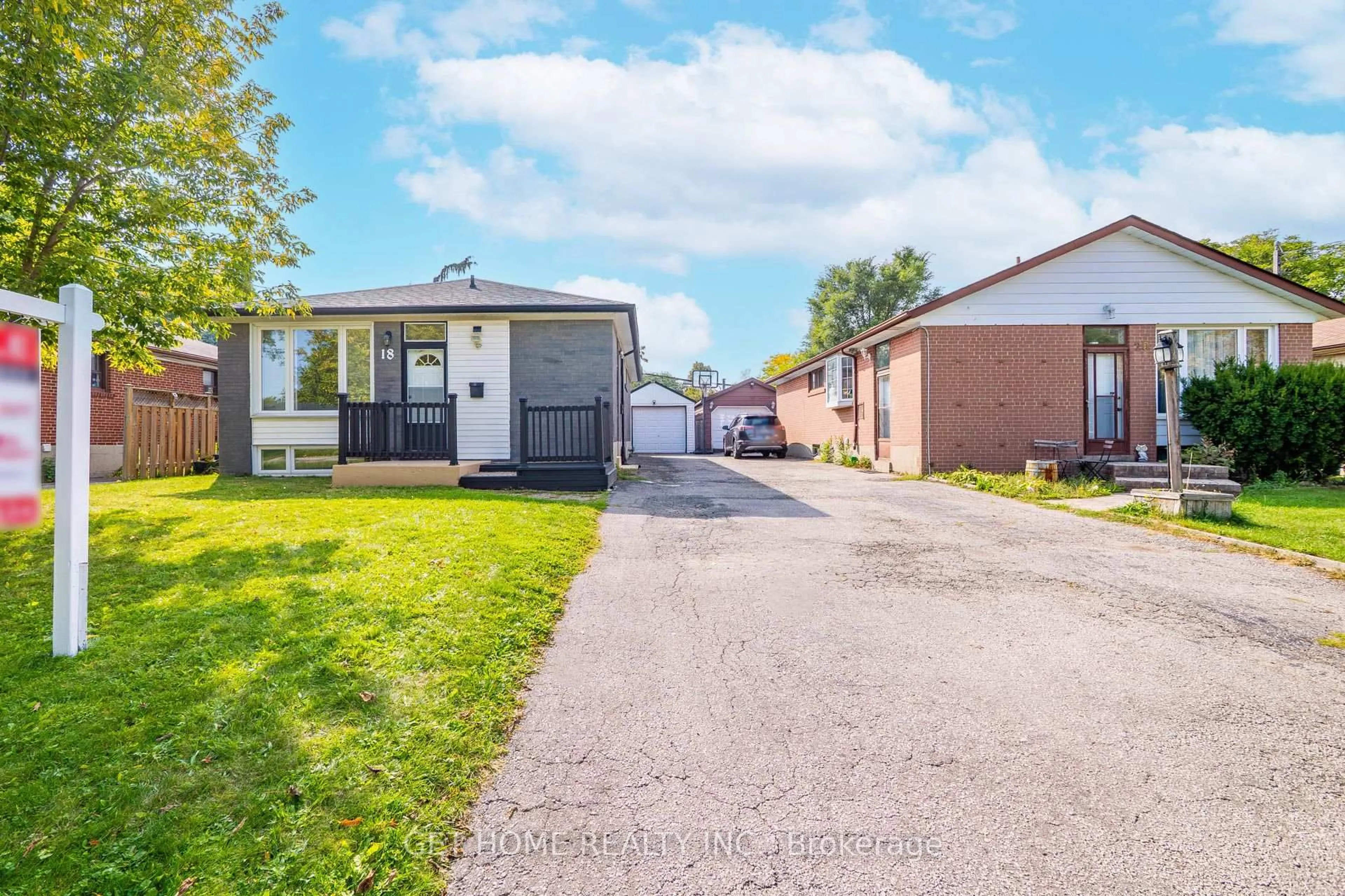A pic from outside/outdoor area/front of a property/back of a property/a pic from drone, street for 18 SHIER Dr, Toronto Ontario M1J 2T2