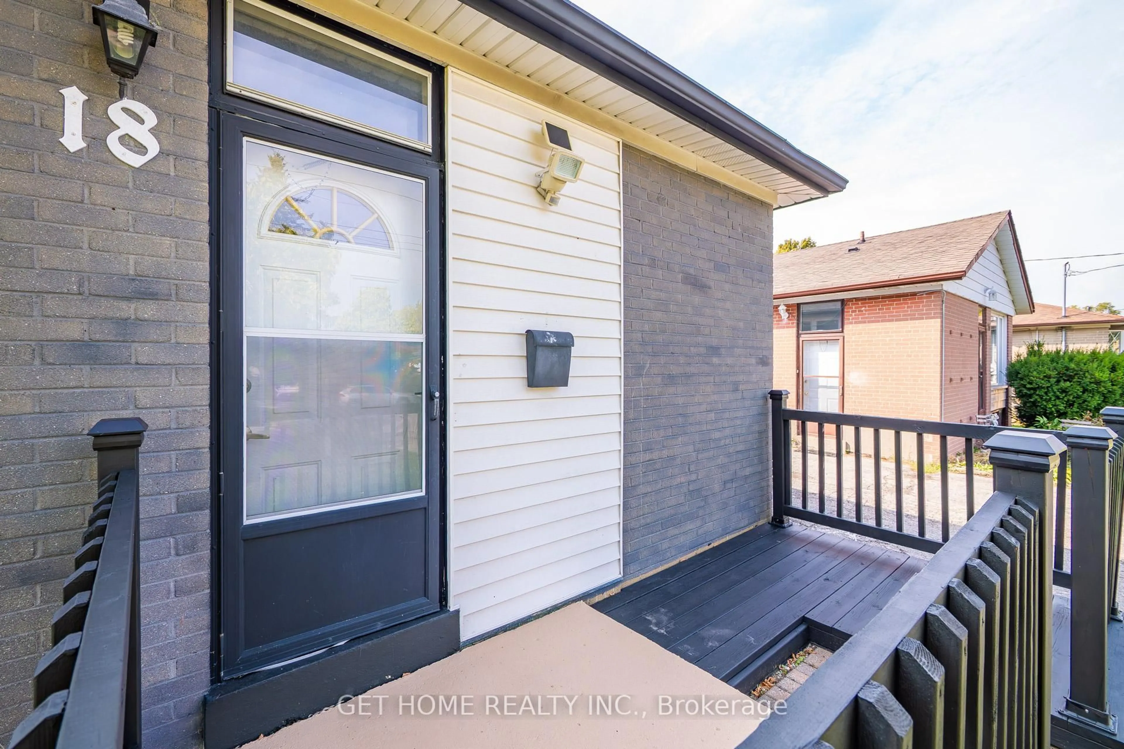 Unknown for 18 SHIER Dr, Toronto Ontario M1J 2T2