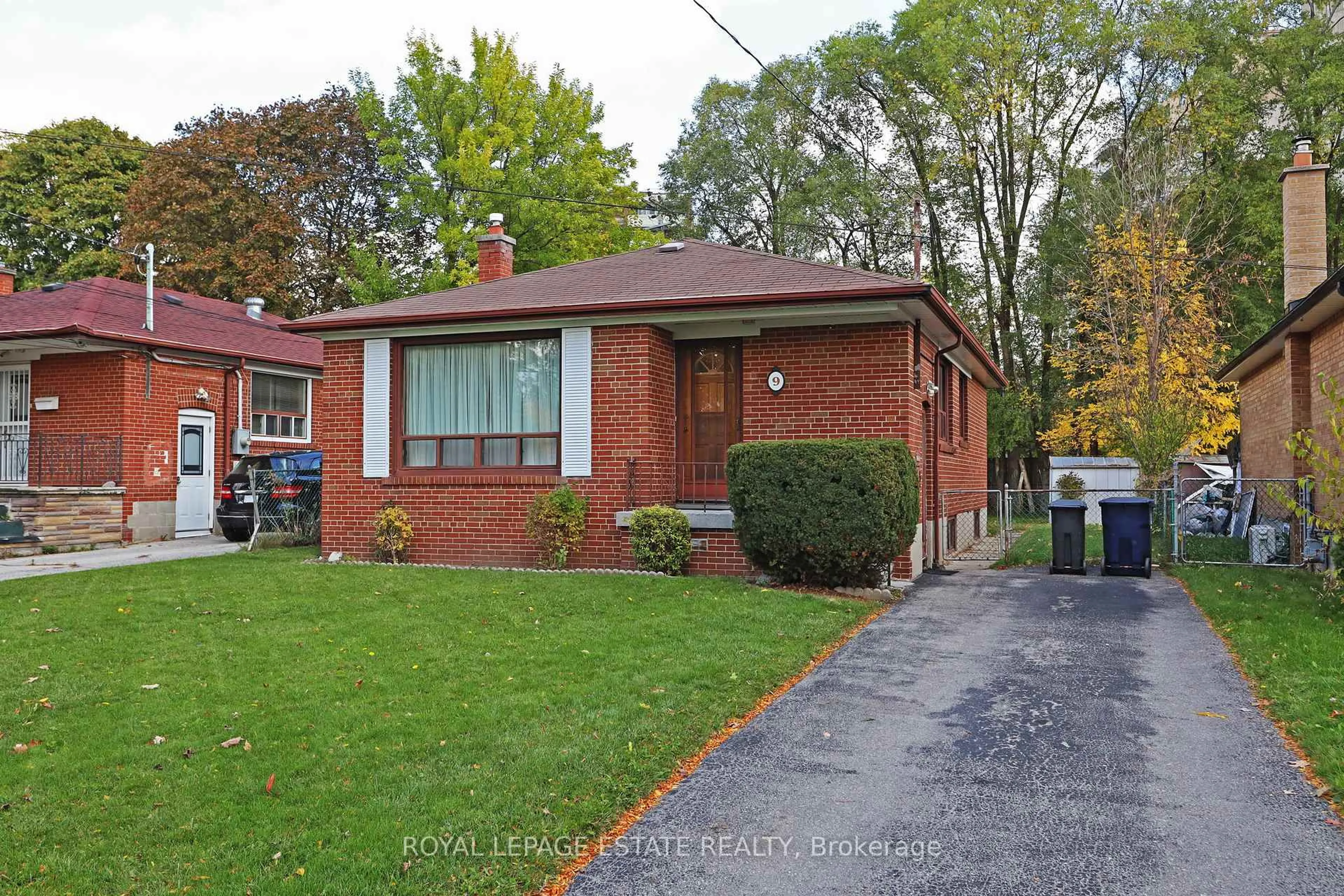 Home with brick exterior material, street for 9 Peking Rd, Toronto Ontario M1J 2X2