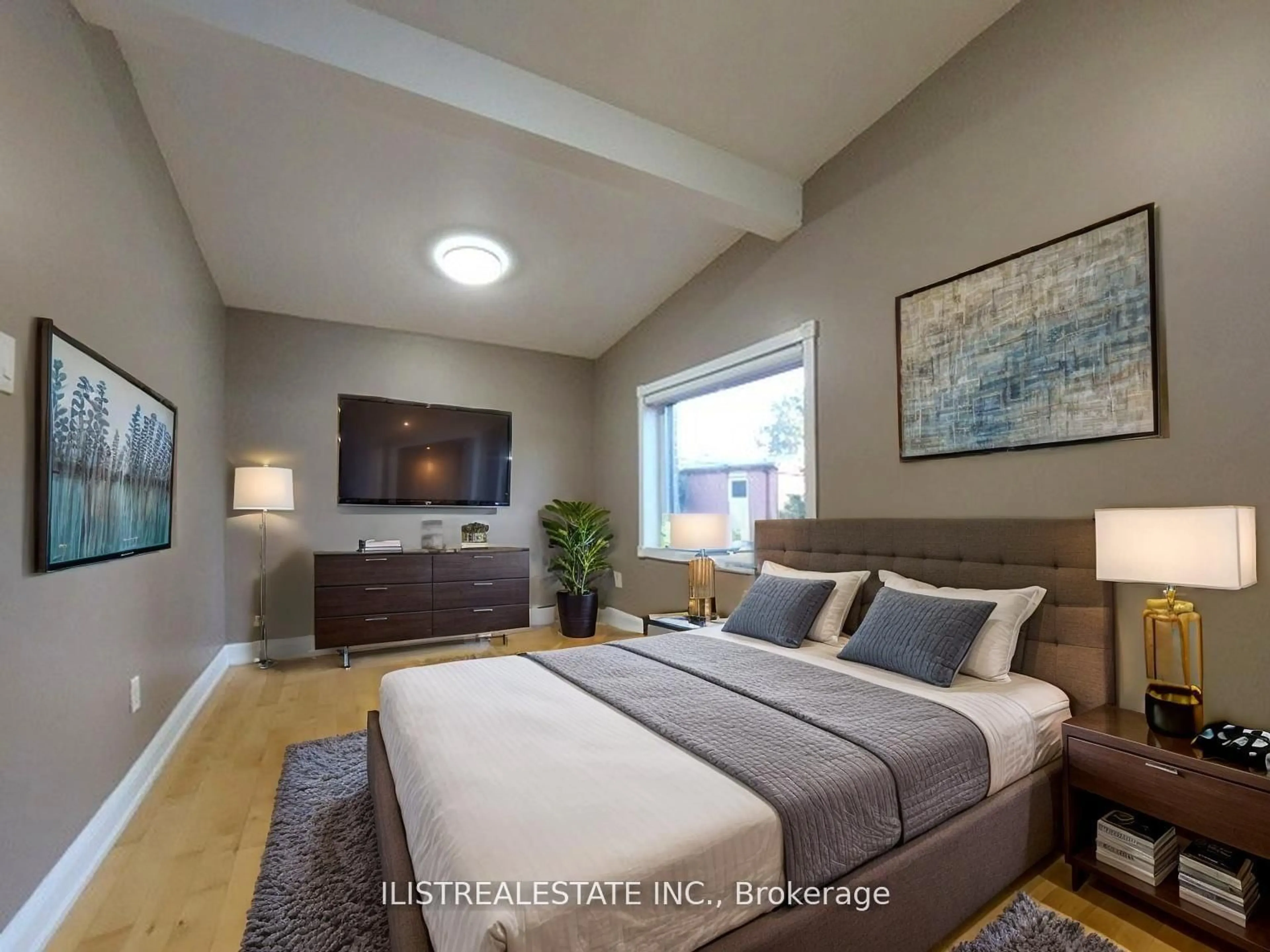 Bedroom with bed, unknown for 43 Anaconda Ave, Toronto Ontario M1L 4M1