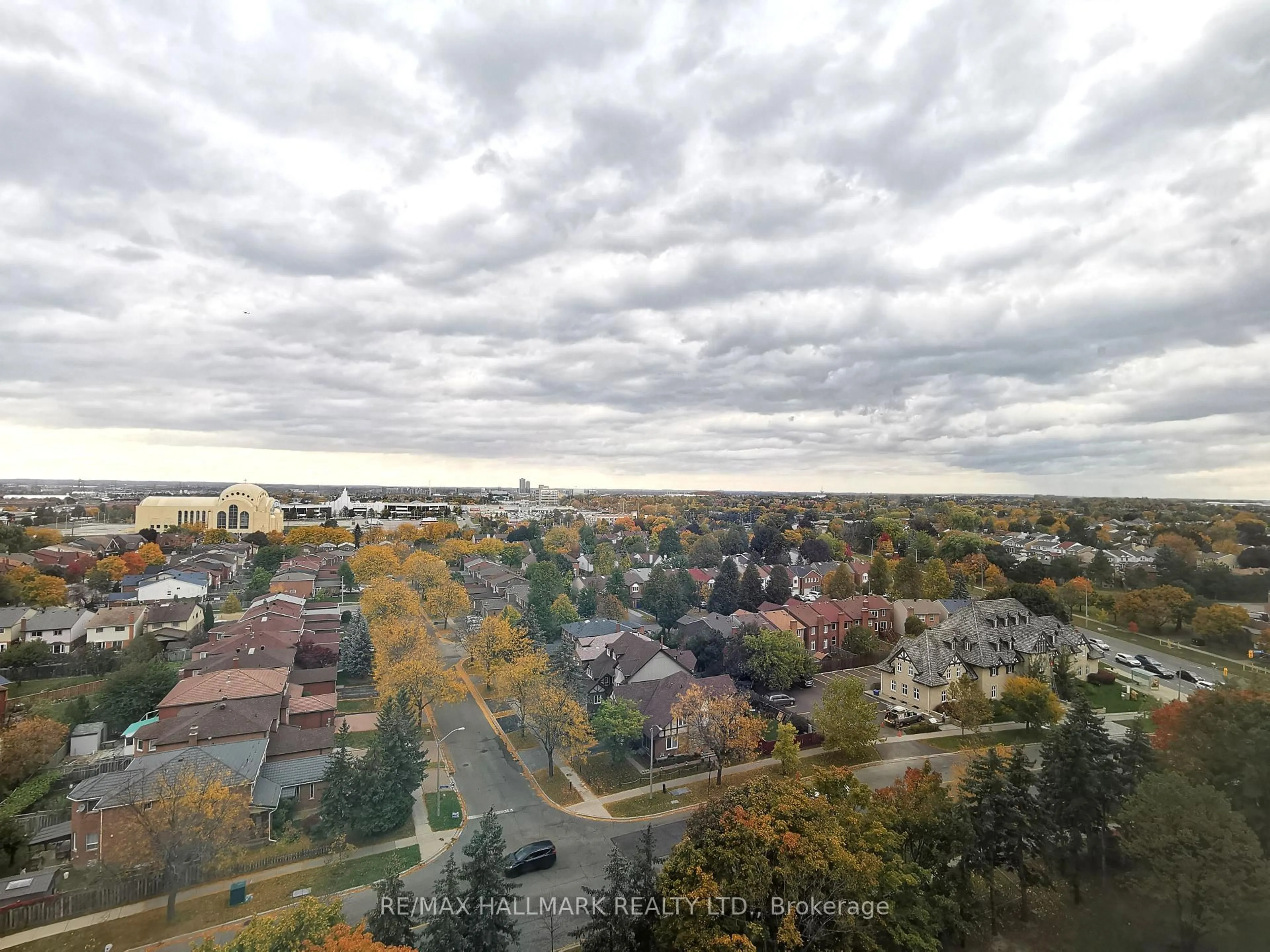 A pic from outside/outdoor area/front of a property/back of a property/a pic from drone, city buildings view from balcony for 25 Bamburgh Circ #1239, Toronto Ontario M1W 3W2