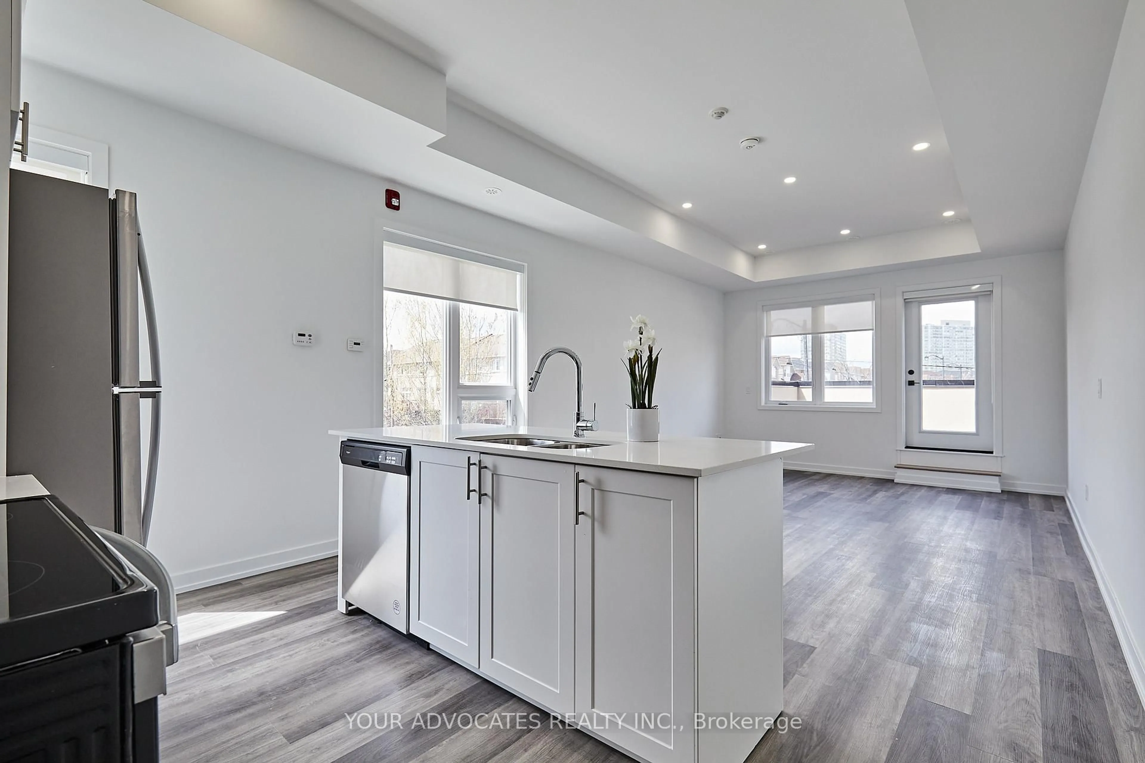 Open concept kitchen, unknown for 9 Vivian Rd, Toronto Ontario M1M 0E4
