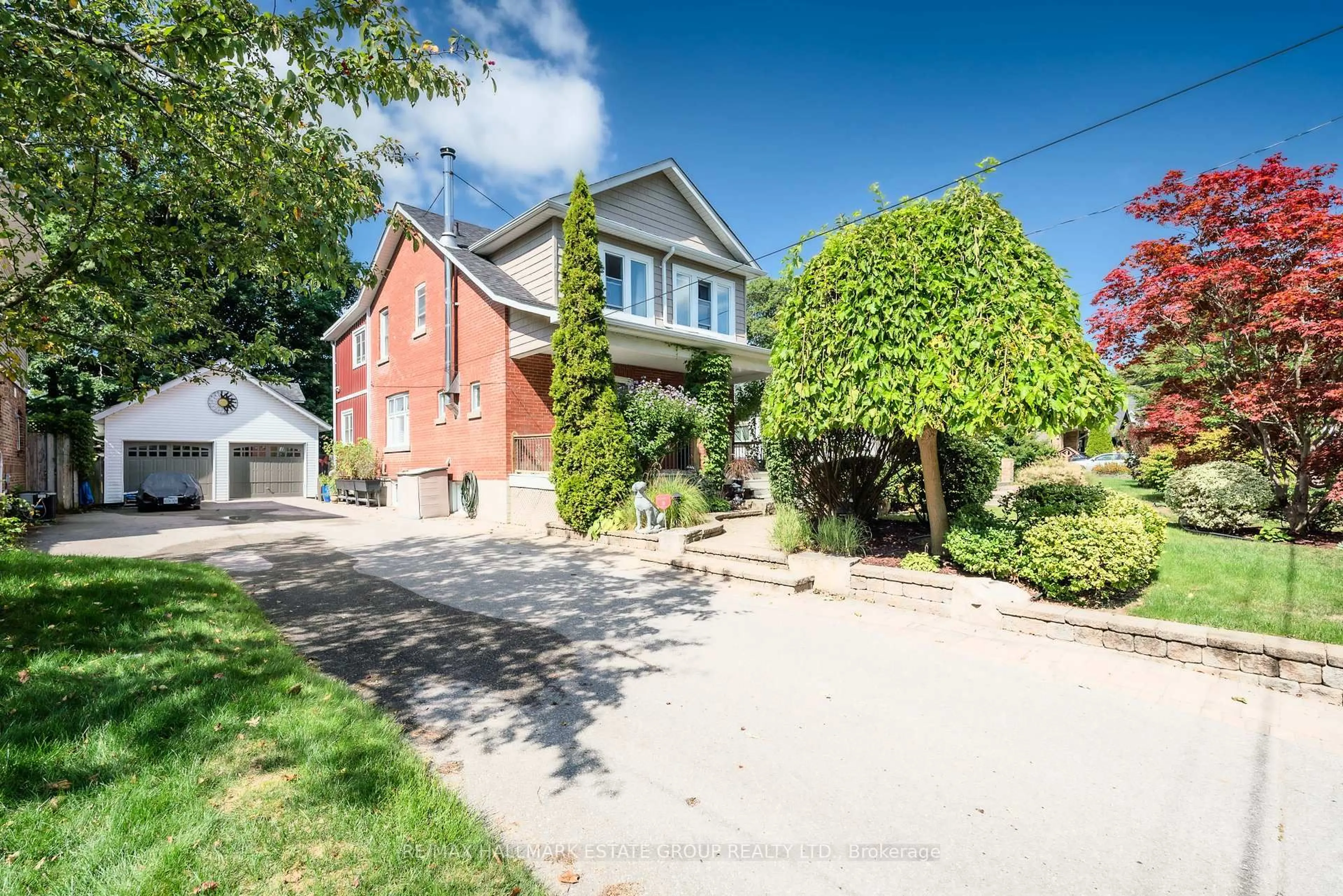 Home with brick exterior material, street for 80 Lakeside Ave, Toronto Ontario M1N 3C1