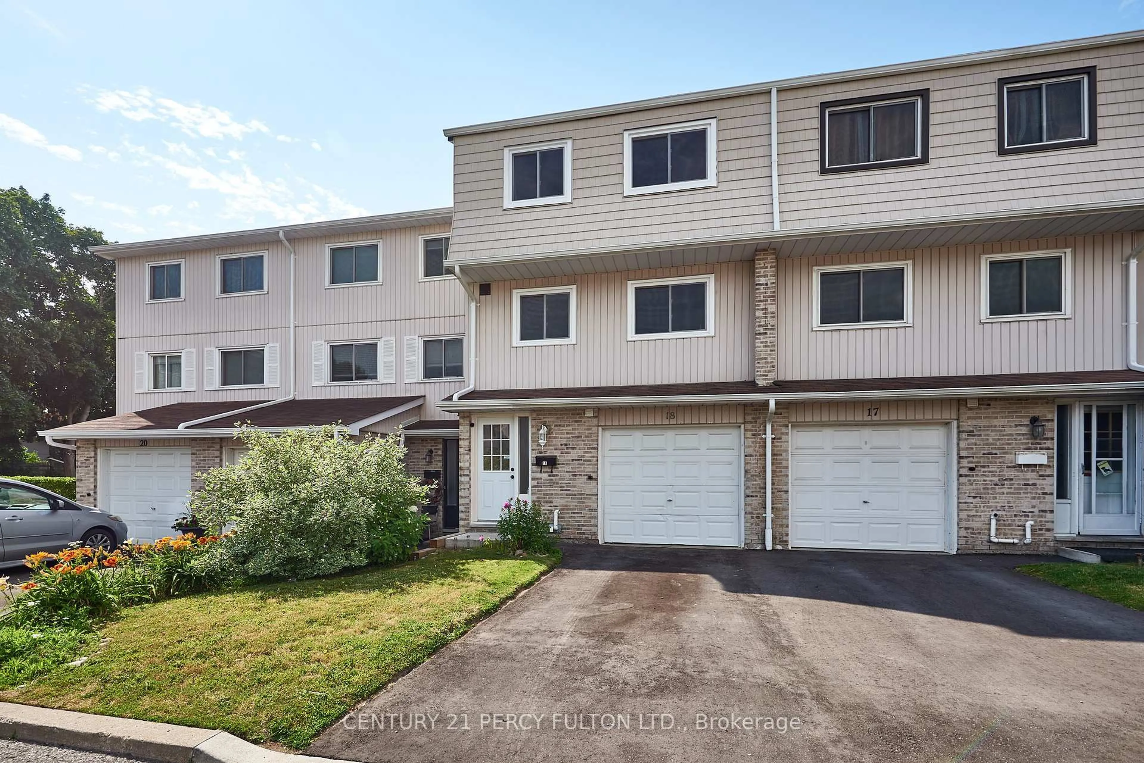 Unknown for 1975 Rosefield Rd #18, Pickering Ontario L1V 3E3