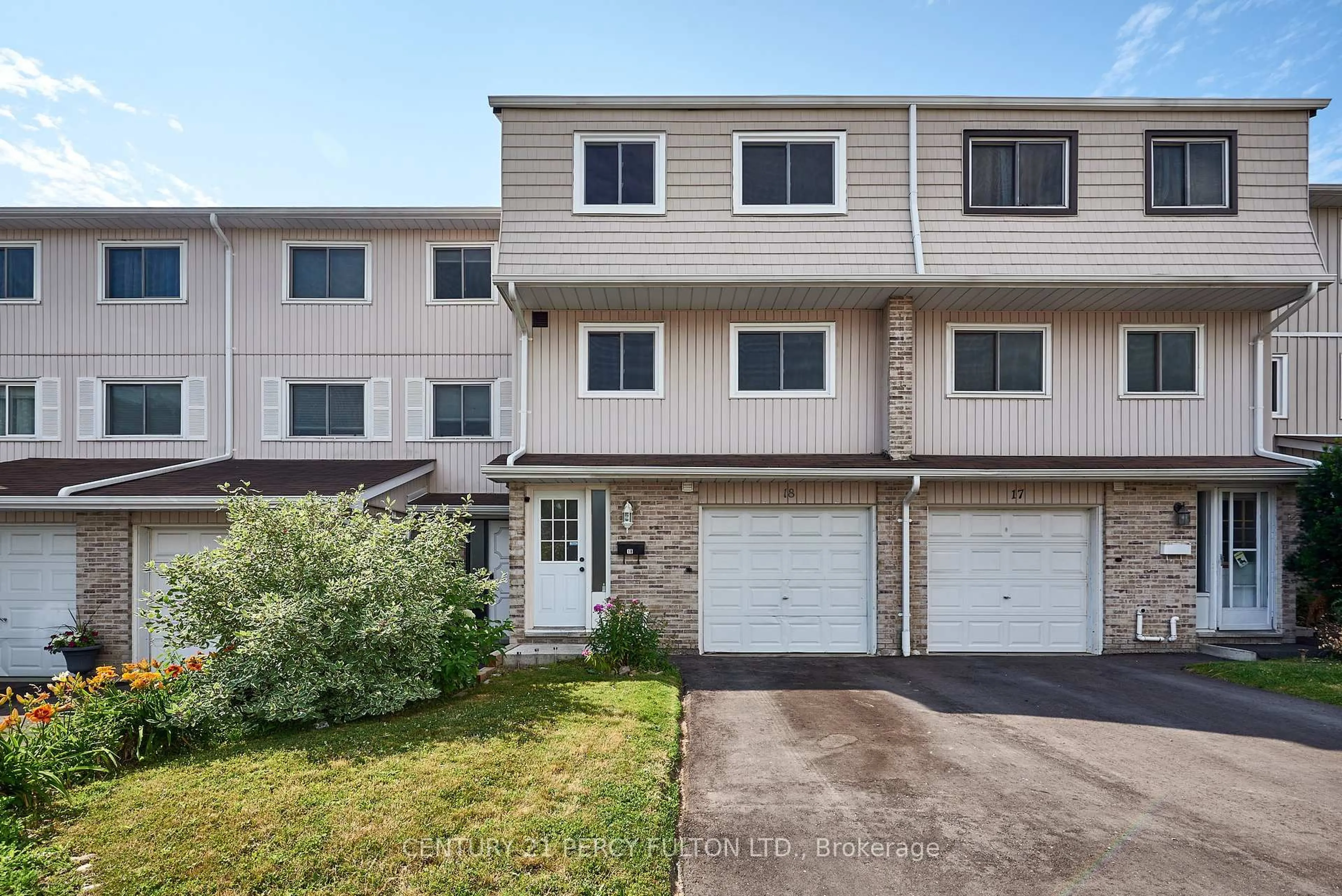 Unknown for 1975 Rosefield Rd #18, Pickering Ontario L1V 3E3