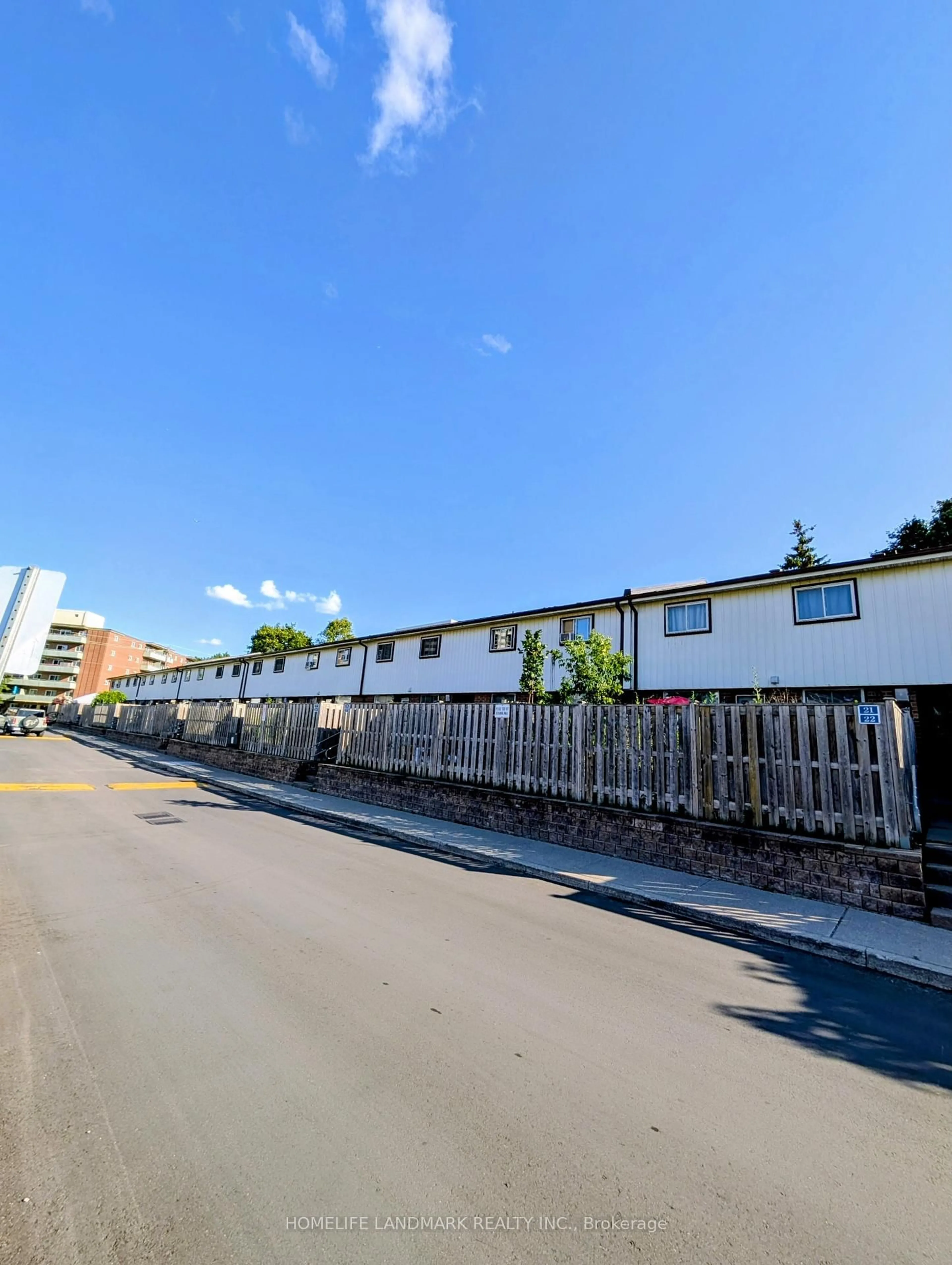 Unknown for 120 Nonquon Rd #15, Oshawa Ontario L1G 7E6