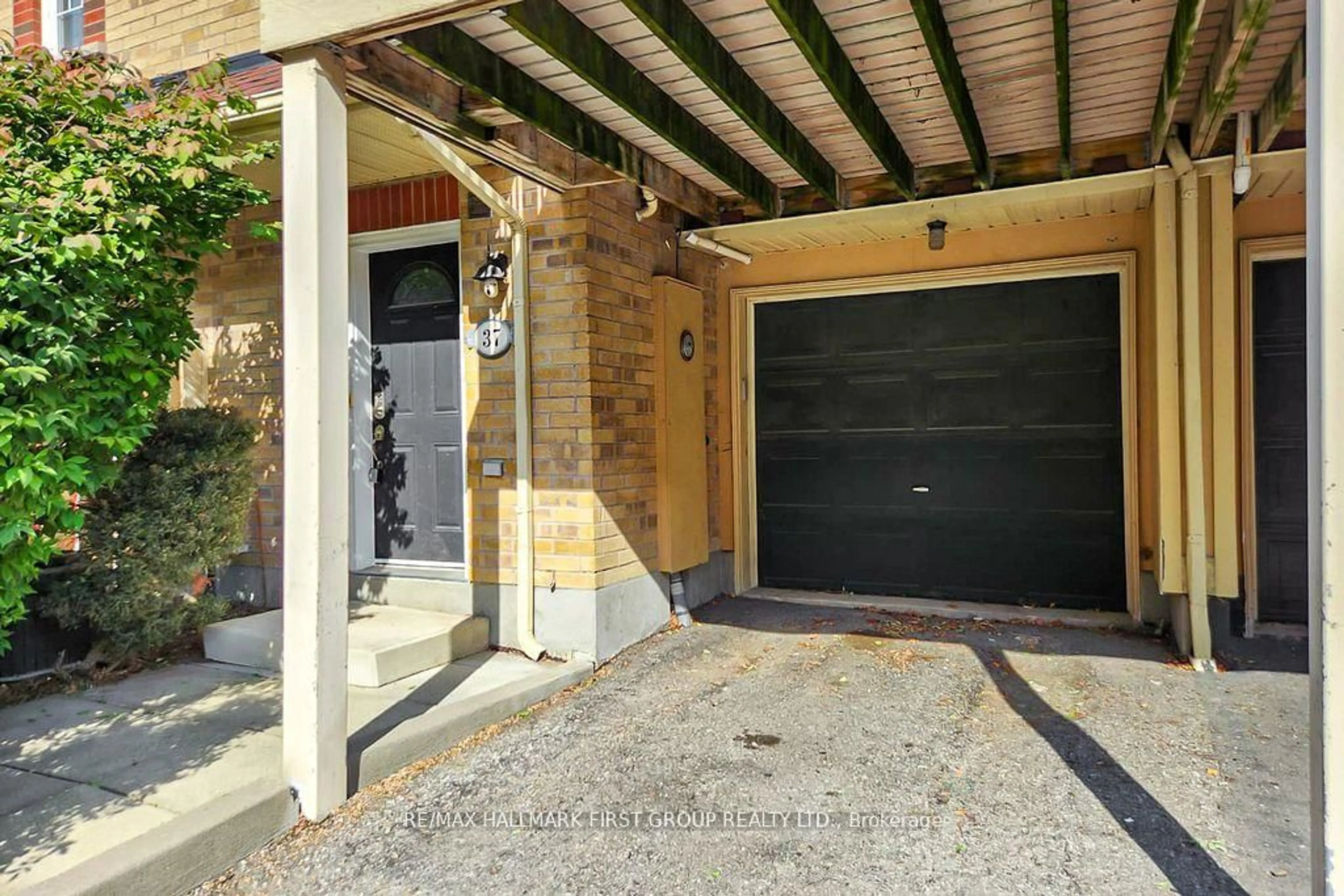 Unknown for 1775 Valley Farm Rd #37, Pickering Ontario L1V 7J9