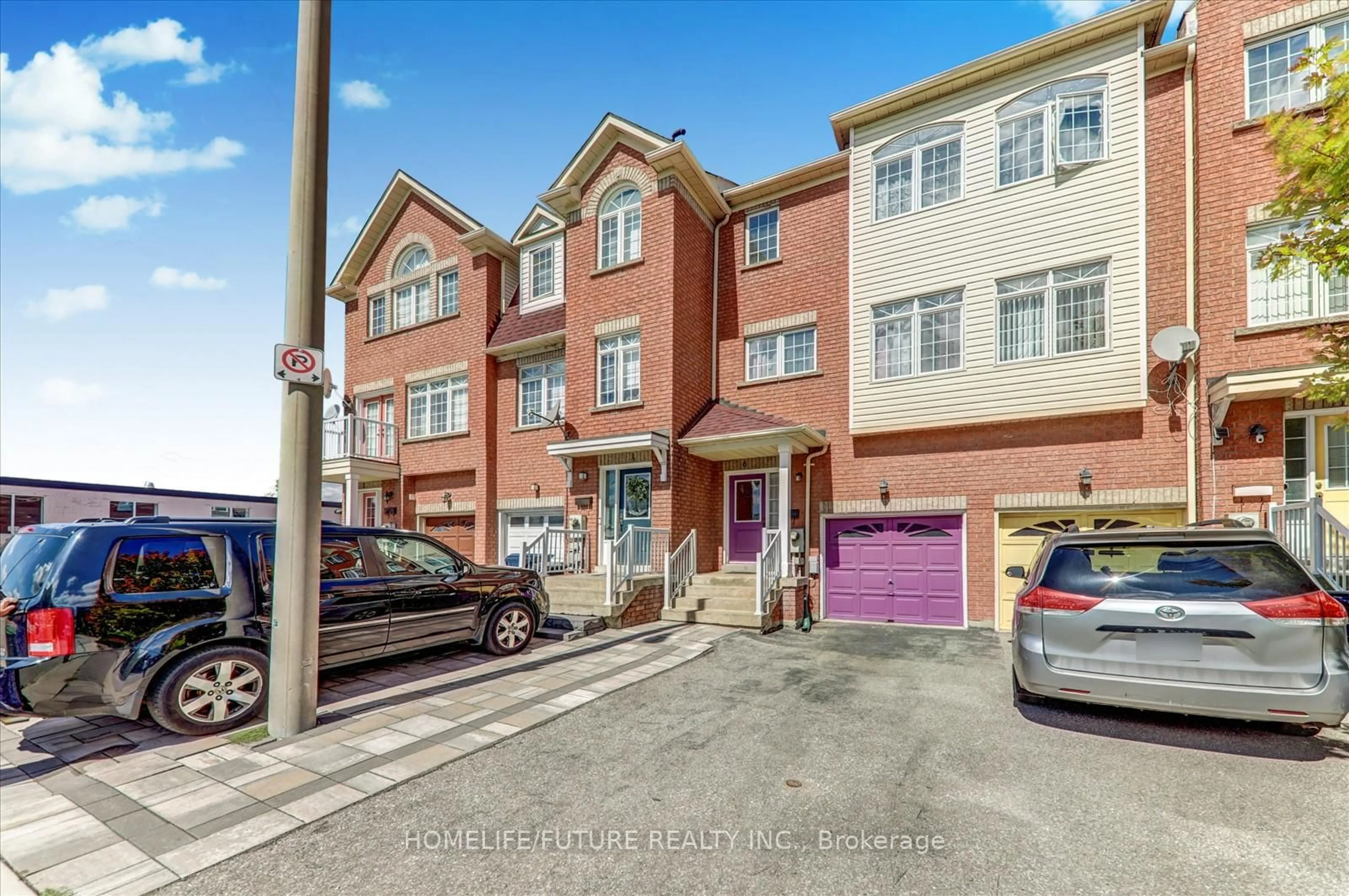 A pic from outside/outdoor area/front of a property/back of a property/a pic from drone, street for 6 Guillet St, Toronto Ontario M4B 3N8