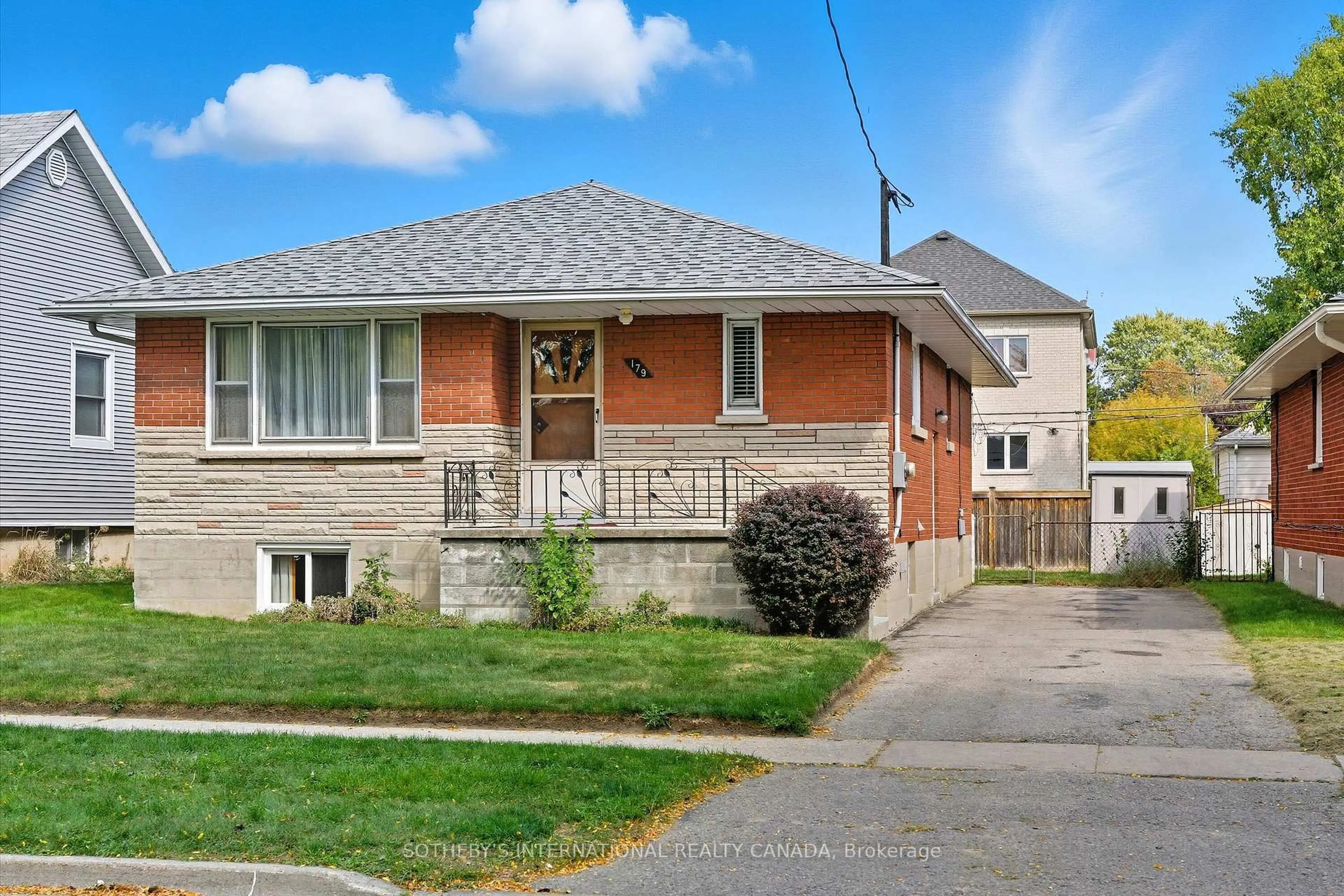 Home with brick exterior material, street for 179 Cromwell Ave, Oshawa Ontario L1J 4T7