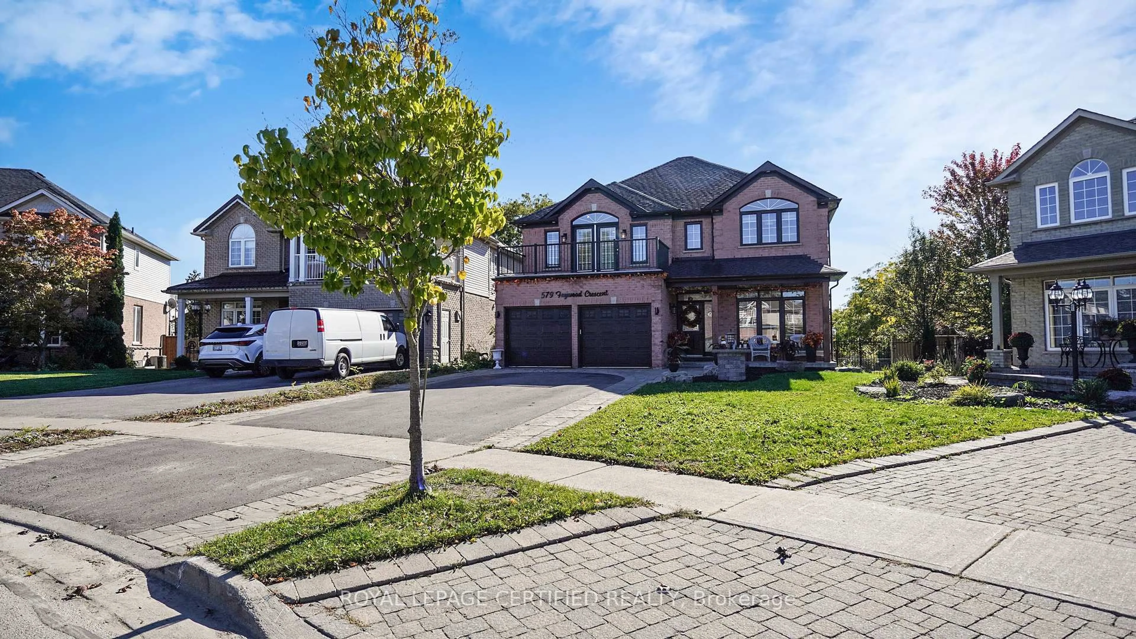 Home with brick exterior material, street for 579 Faywood Cres, Oshawa Ontario L1K 2S4