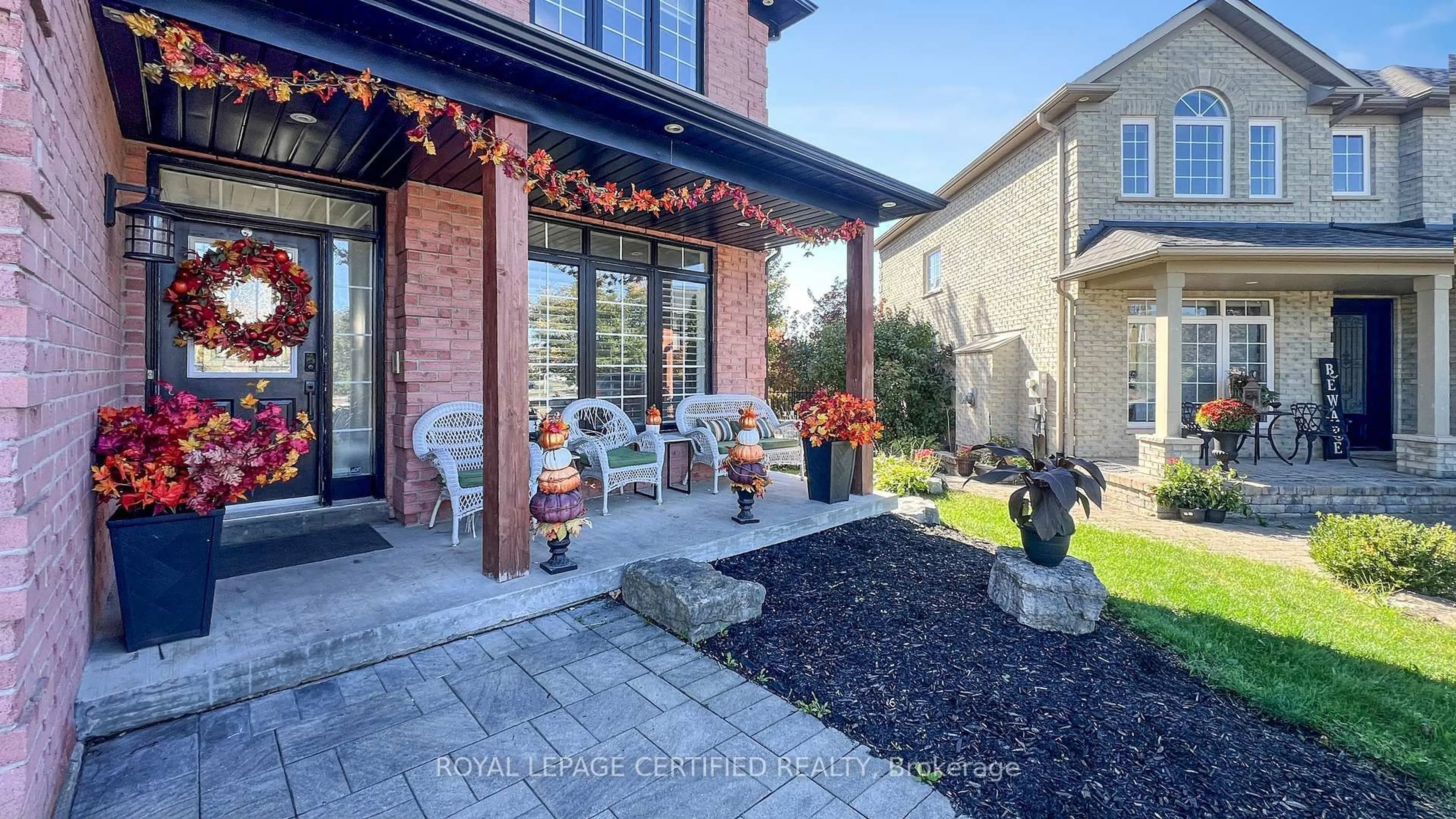 Home with brick exterior material, street for 579 Faywood Cres, Oshawa Ontario L1K 2S4