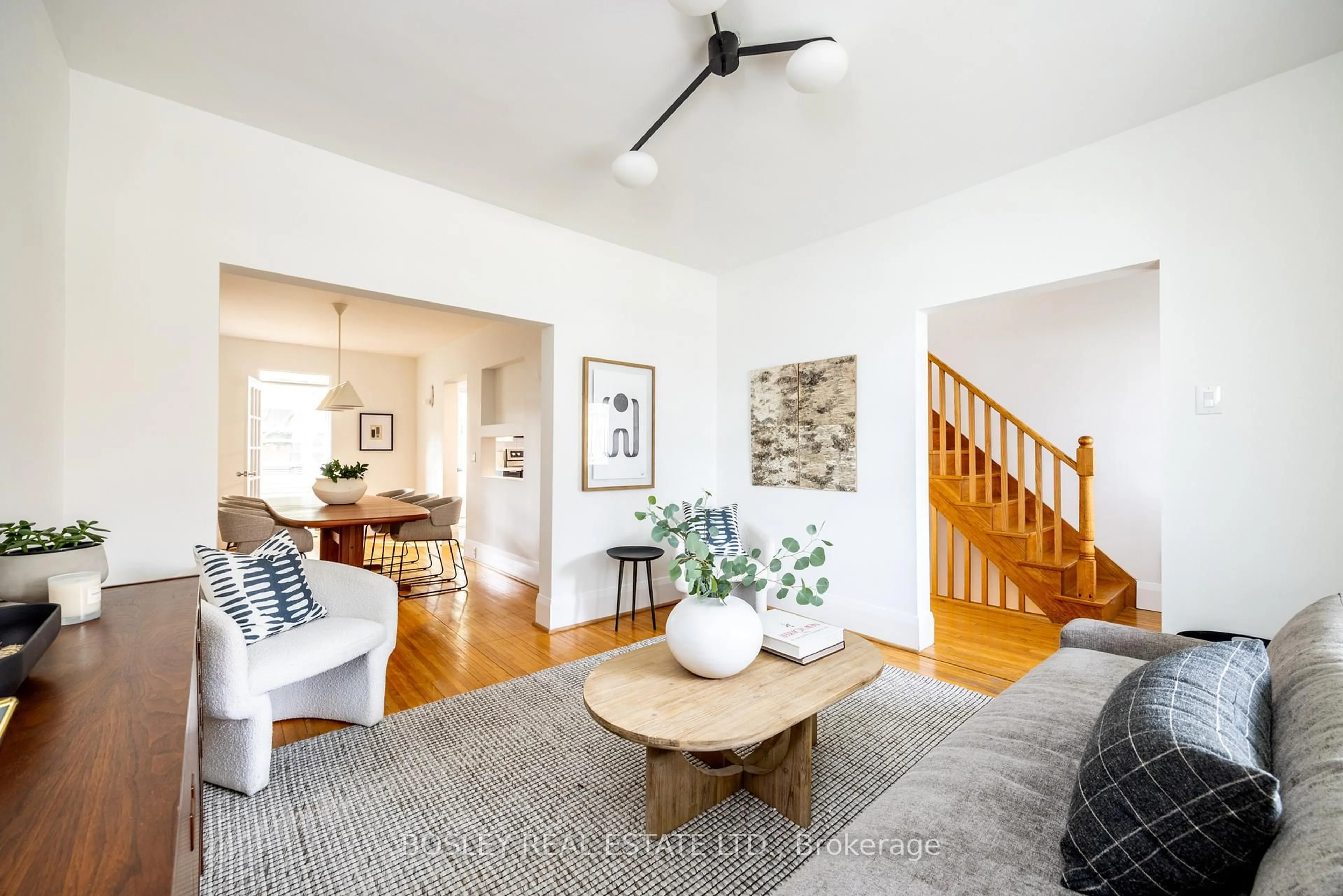 Living room with furniture, unknown for 12 Coleridge Ave, Toronto Ontario M4C 4H5