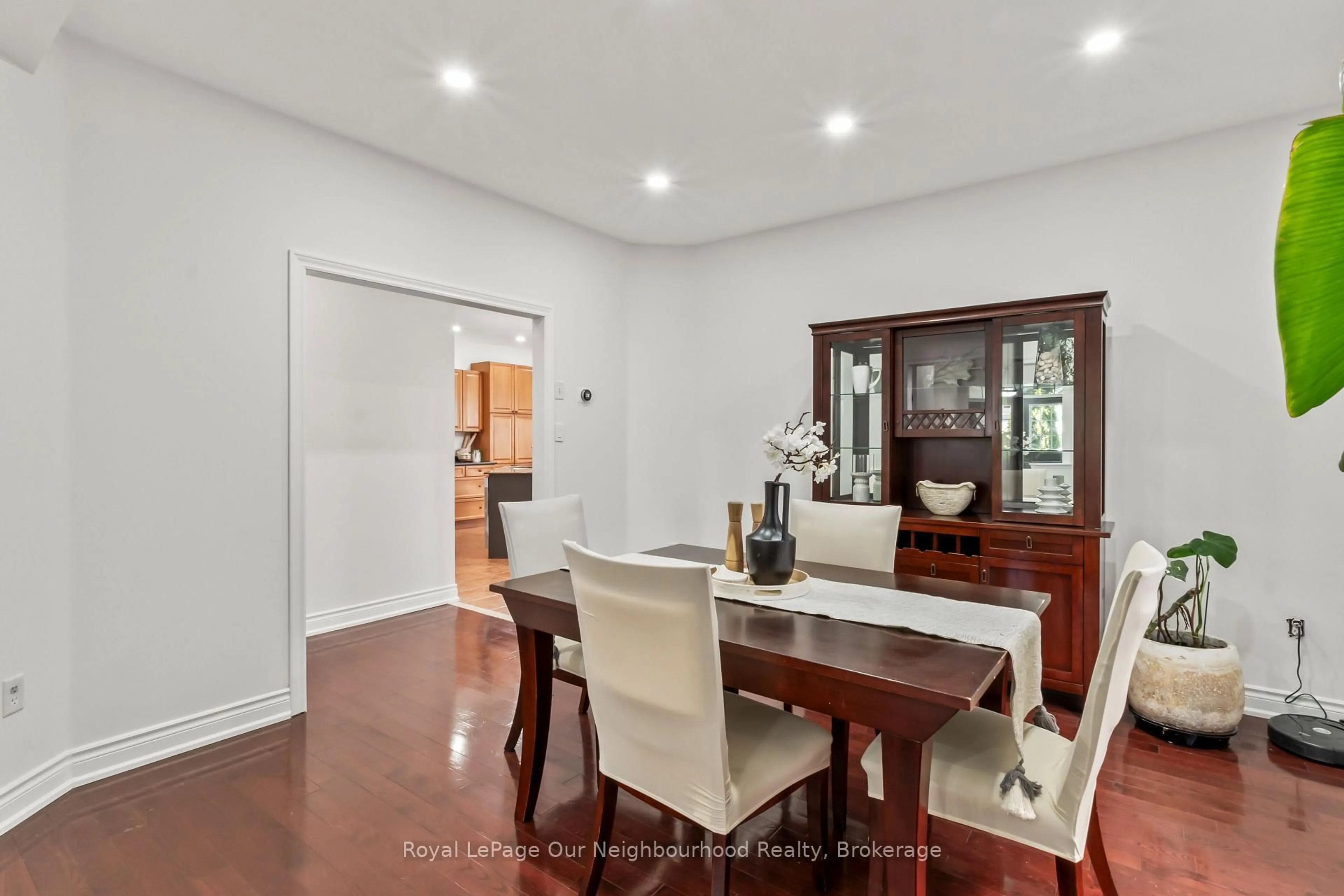 Dining room, unknown for 1305 Aldergrove Dr, Oshawa Ontario L1K 2Y6