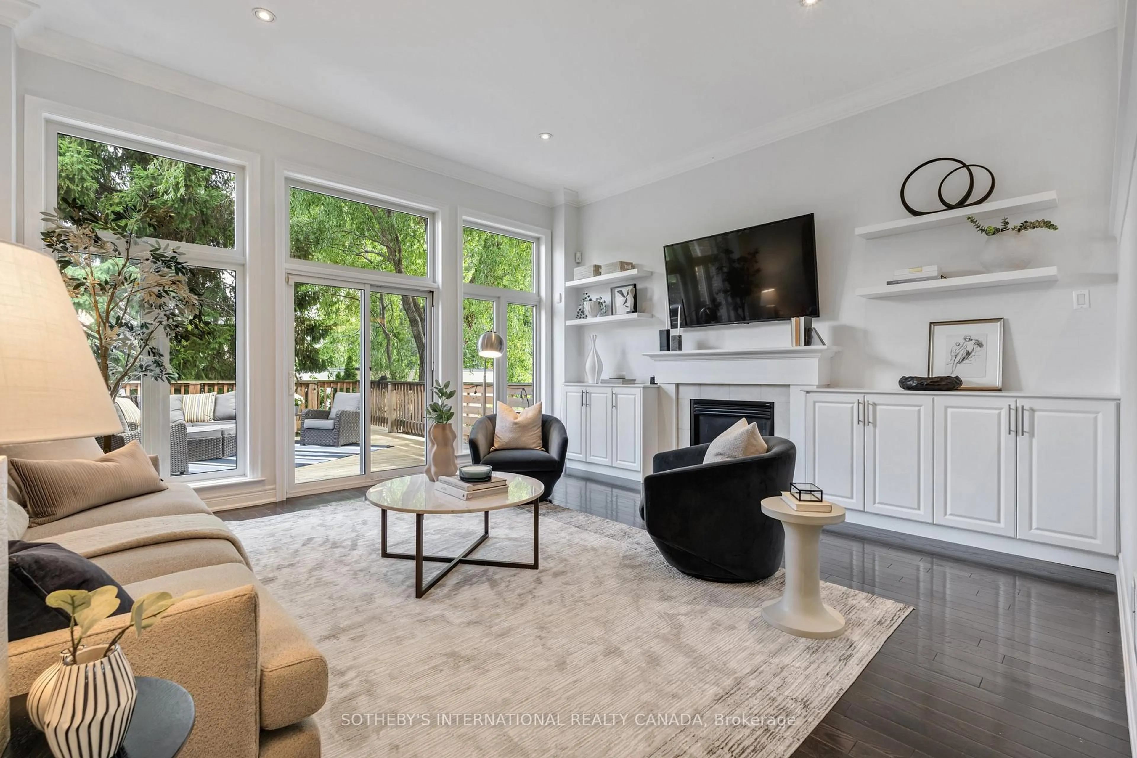 Living room with furniture, unknown for 77 Hillside Dr, Toronto Ontario M4K 2M5